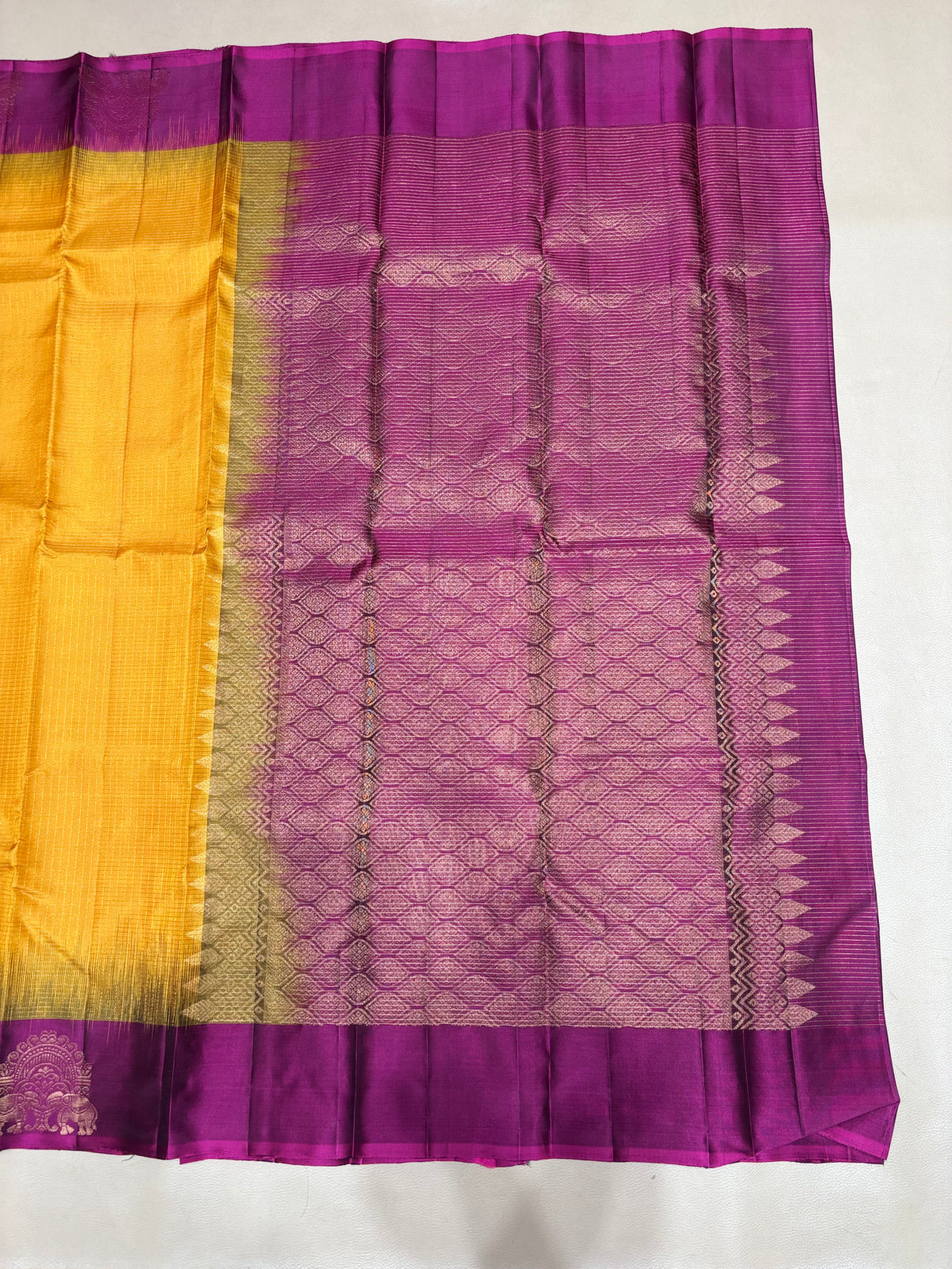 Sembaruthi handloom softsilk saree - Pure silk saree