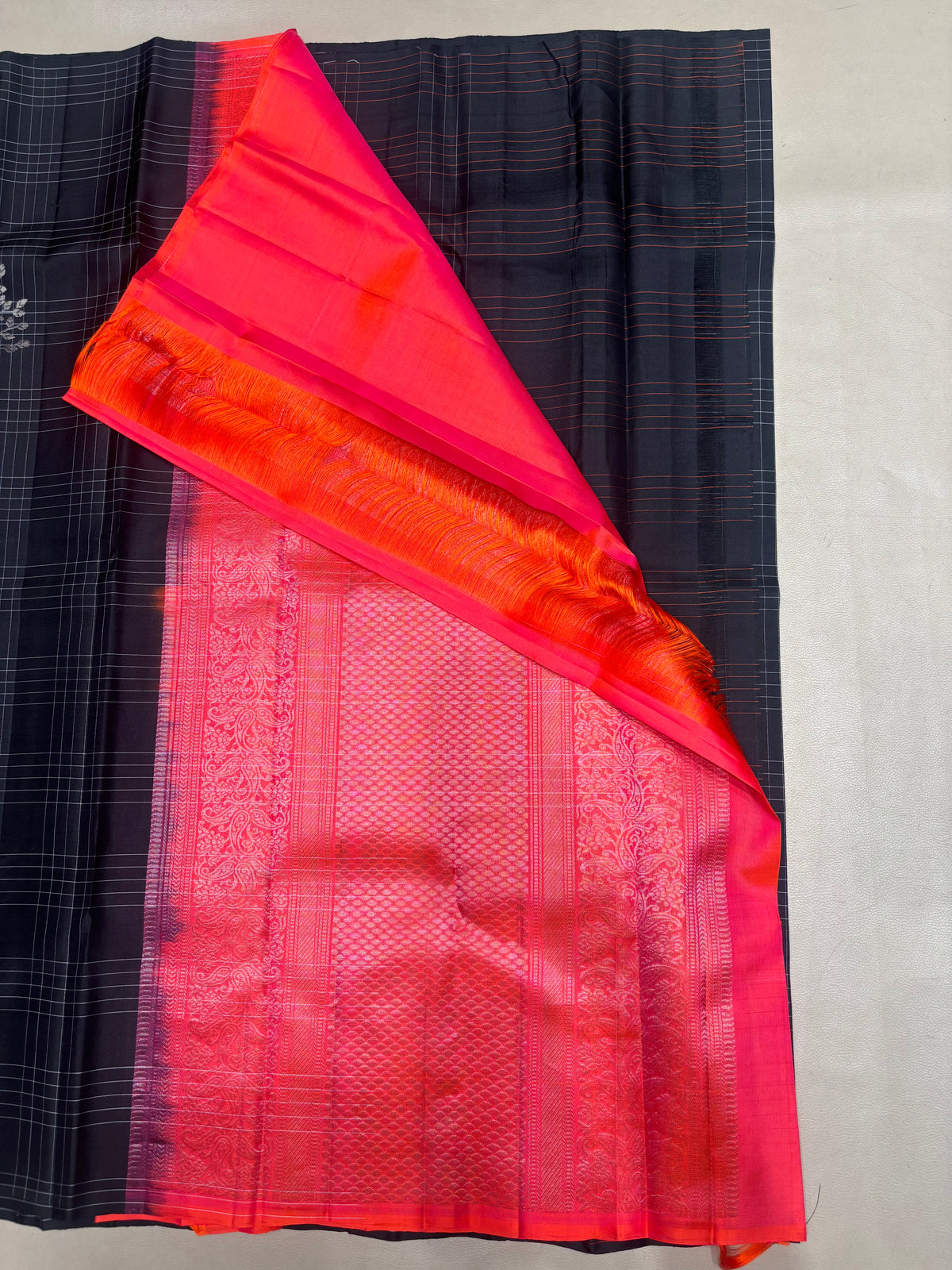 Mishti black handloom softsilk saree - Pure silk saree