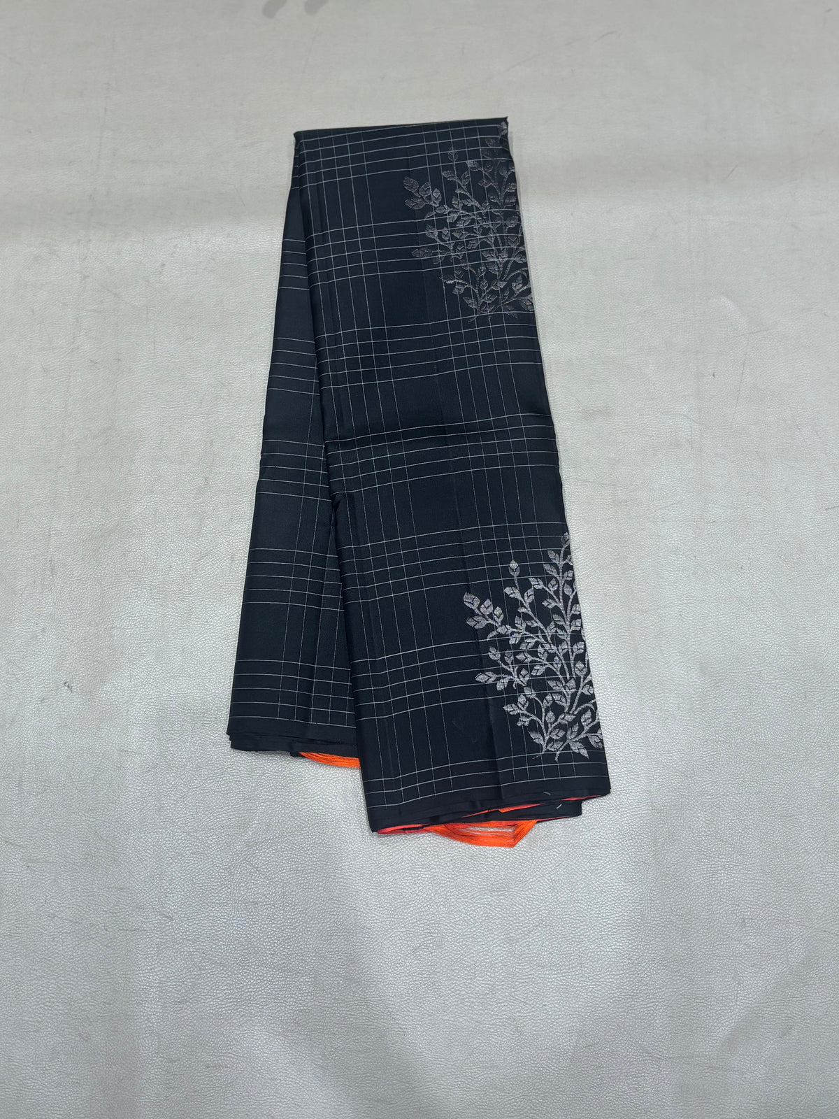 Mishti black handloom softsilk saree - Pure silk saree