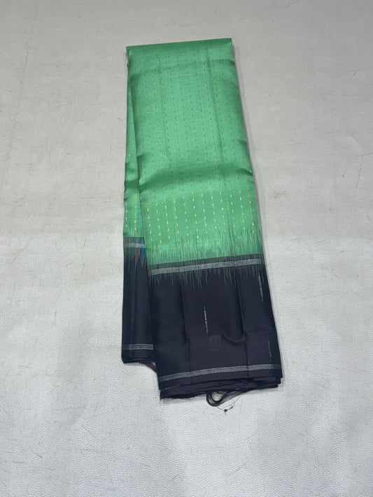 Melinam green & black handloom softsilk saree - Pure silk saree