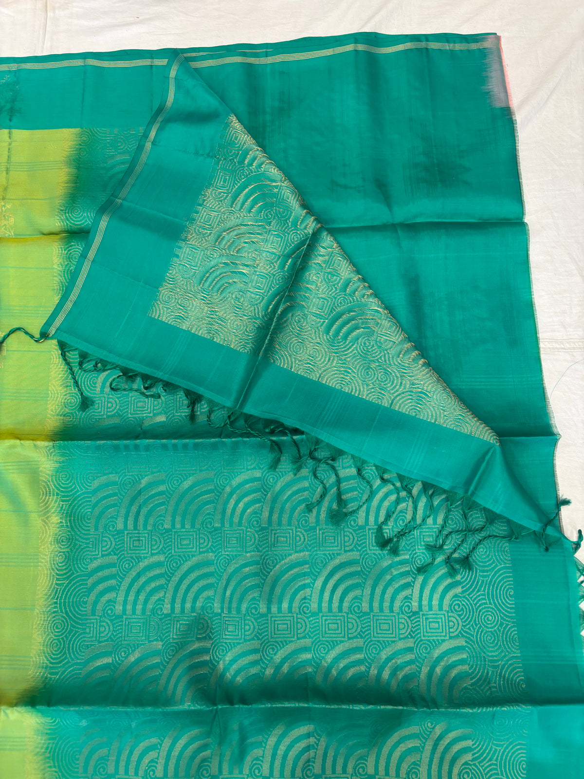 Oviya handloom pure mix softsilk saree- BA103