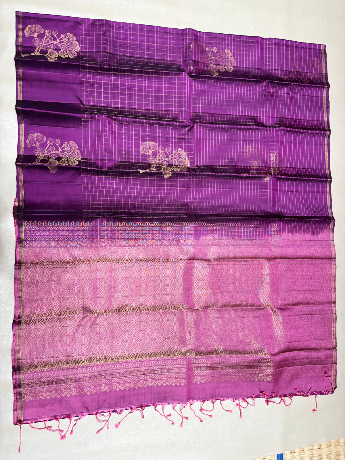 Charvitha purple handloom softsilk saree - Pure silk saree