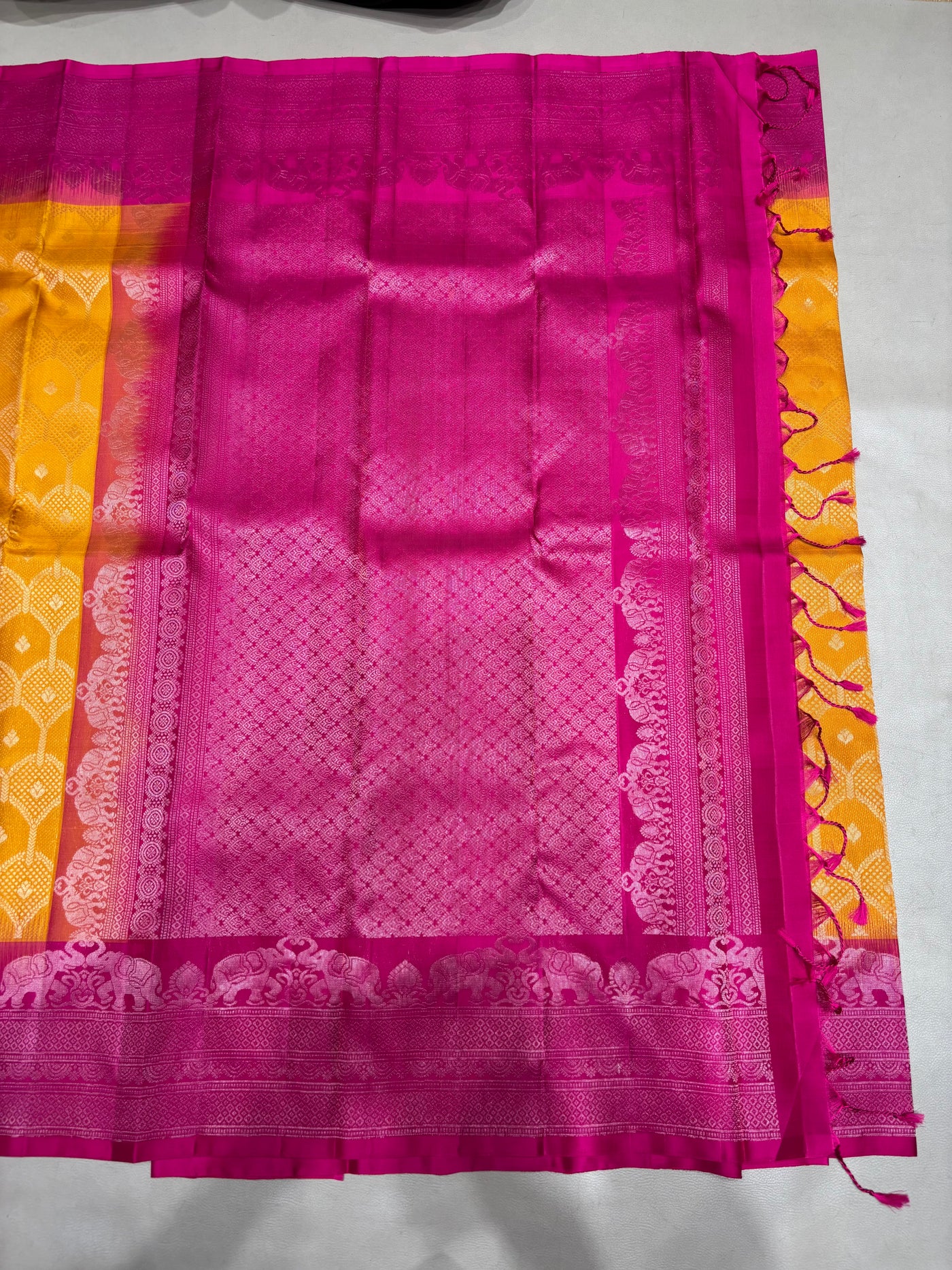 Tvesha all self handloom softsilk saree - Pure silk saree