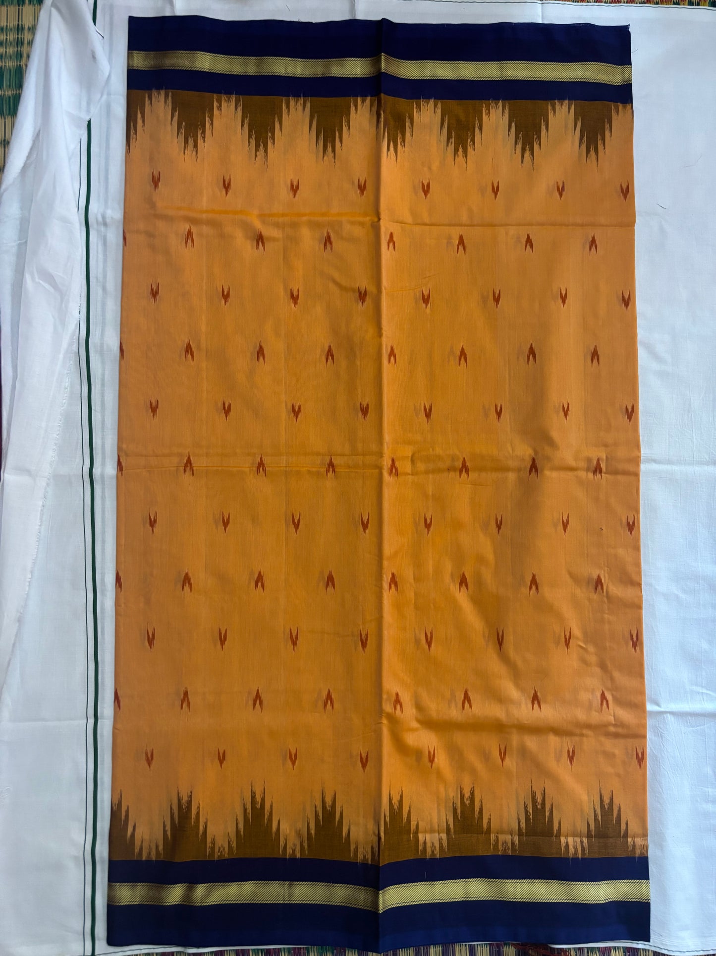 Poovarasi handloom Chettinad pure cotton saree - no blouse
