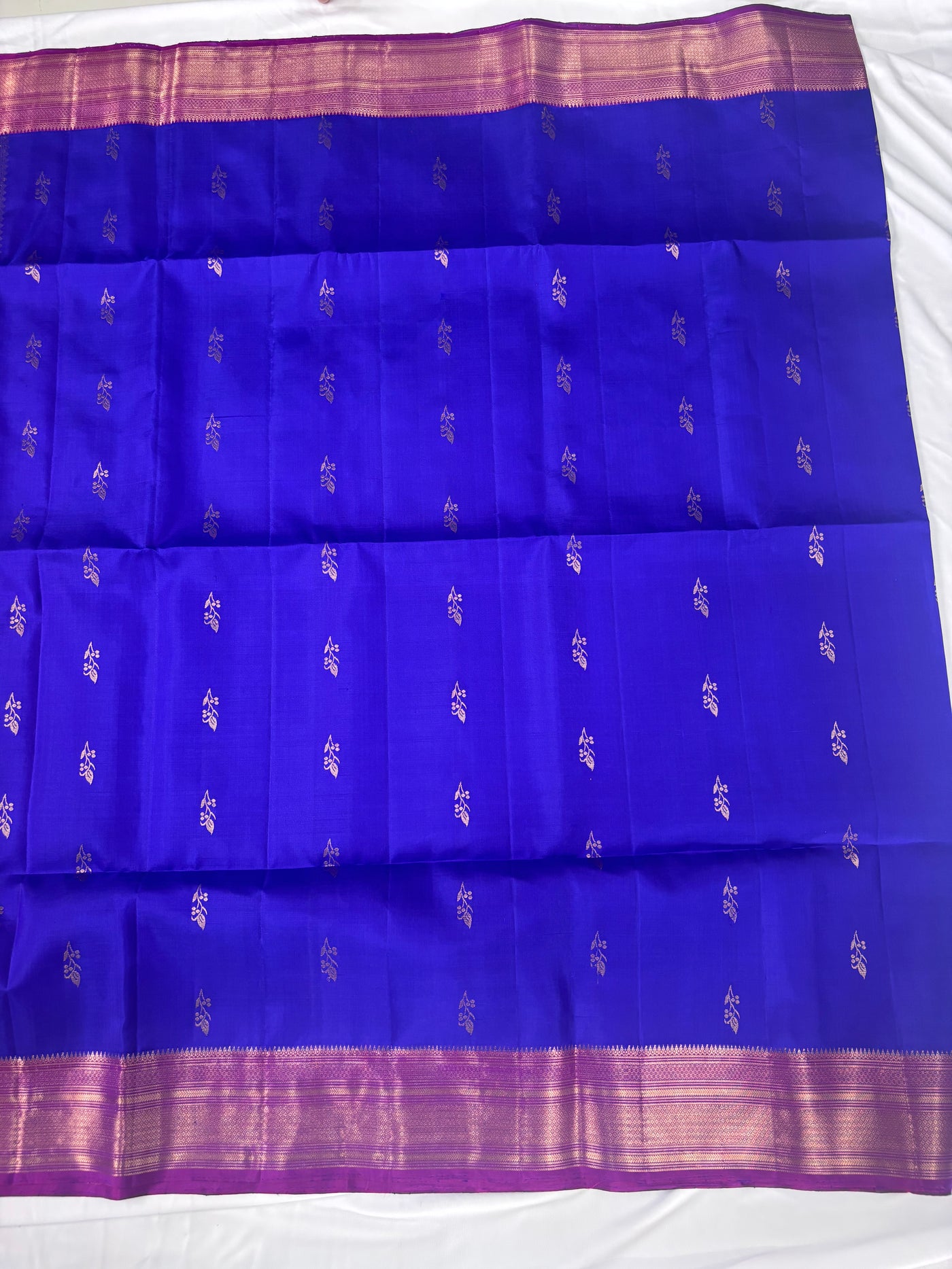 Thangamayil handloom softsilk saree - Pure silk saree
