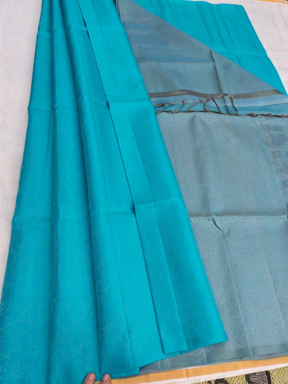 Mayavina handloom softsilk saree - Pure silk saree-AK1105