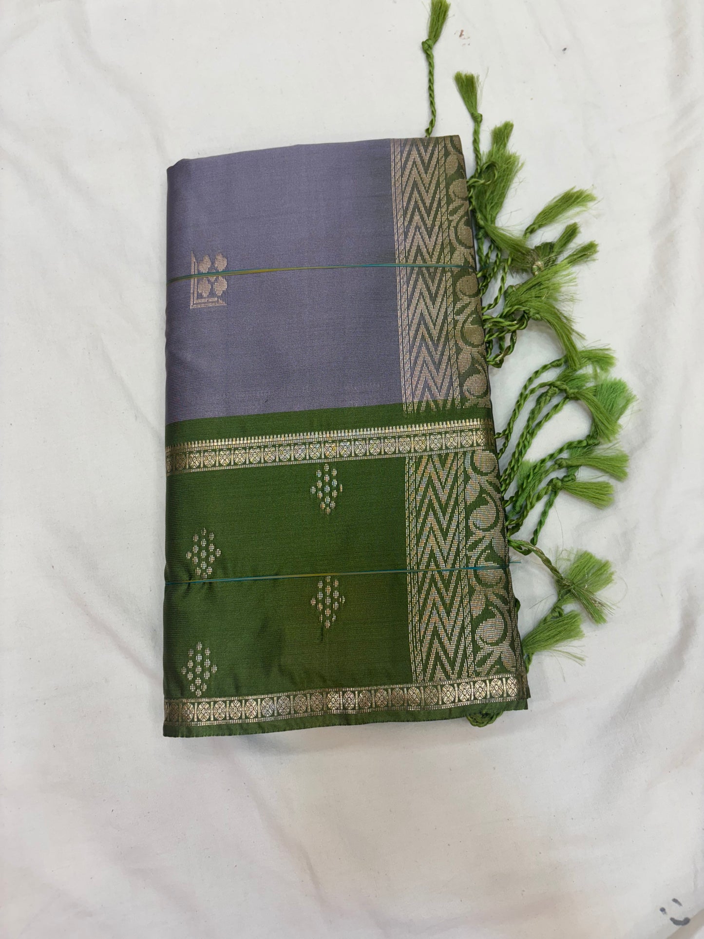 Arnika semi softsilk saree