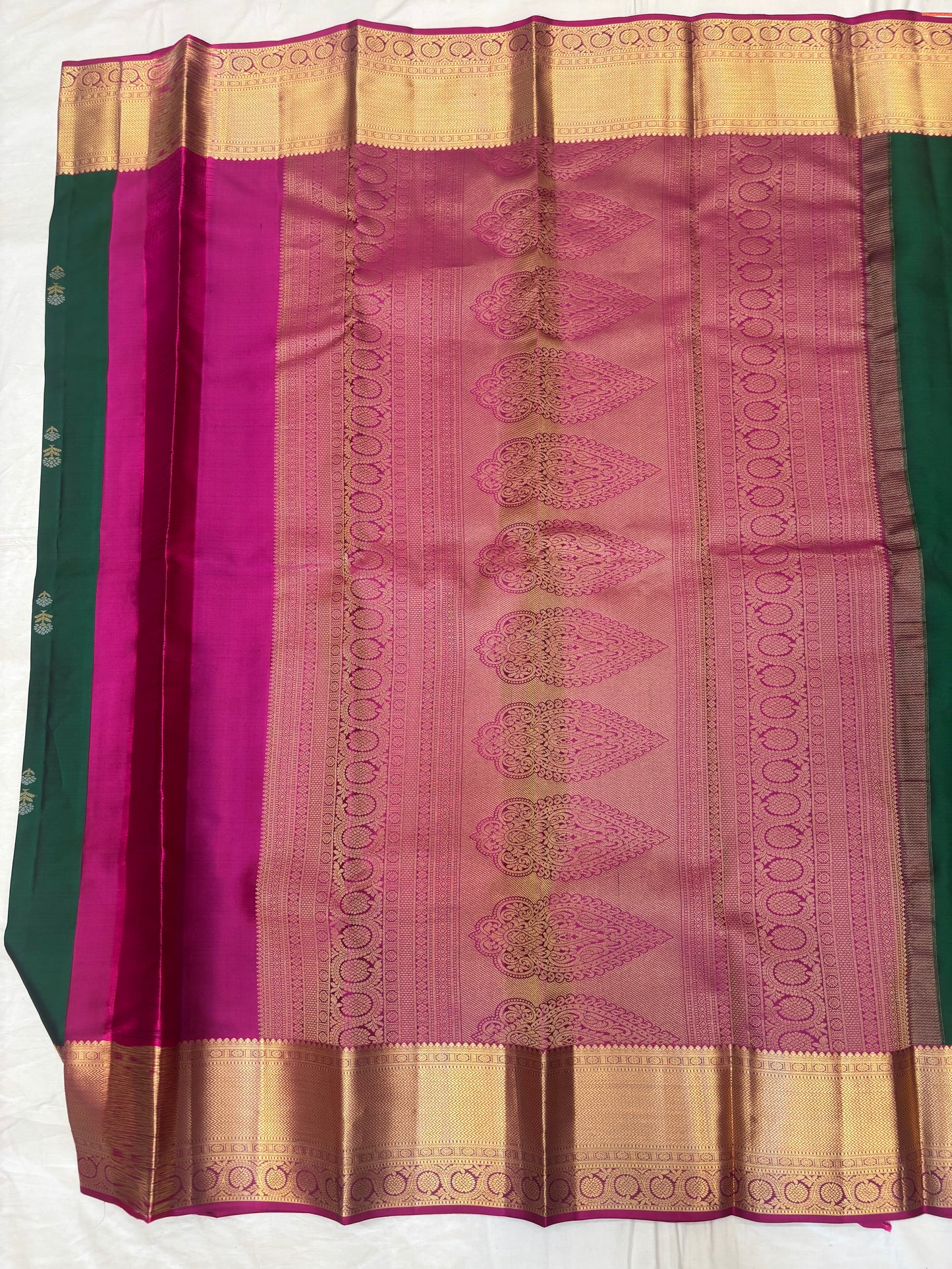 Vaagai handloom softsilk saree - Pure silk saree