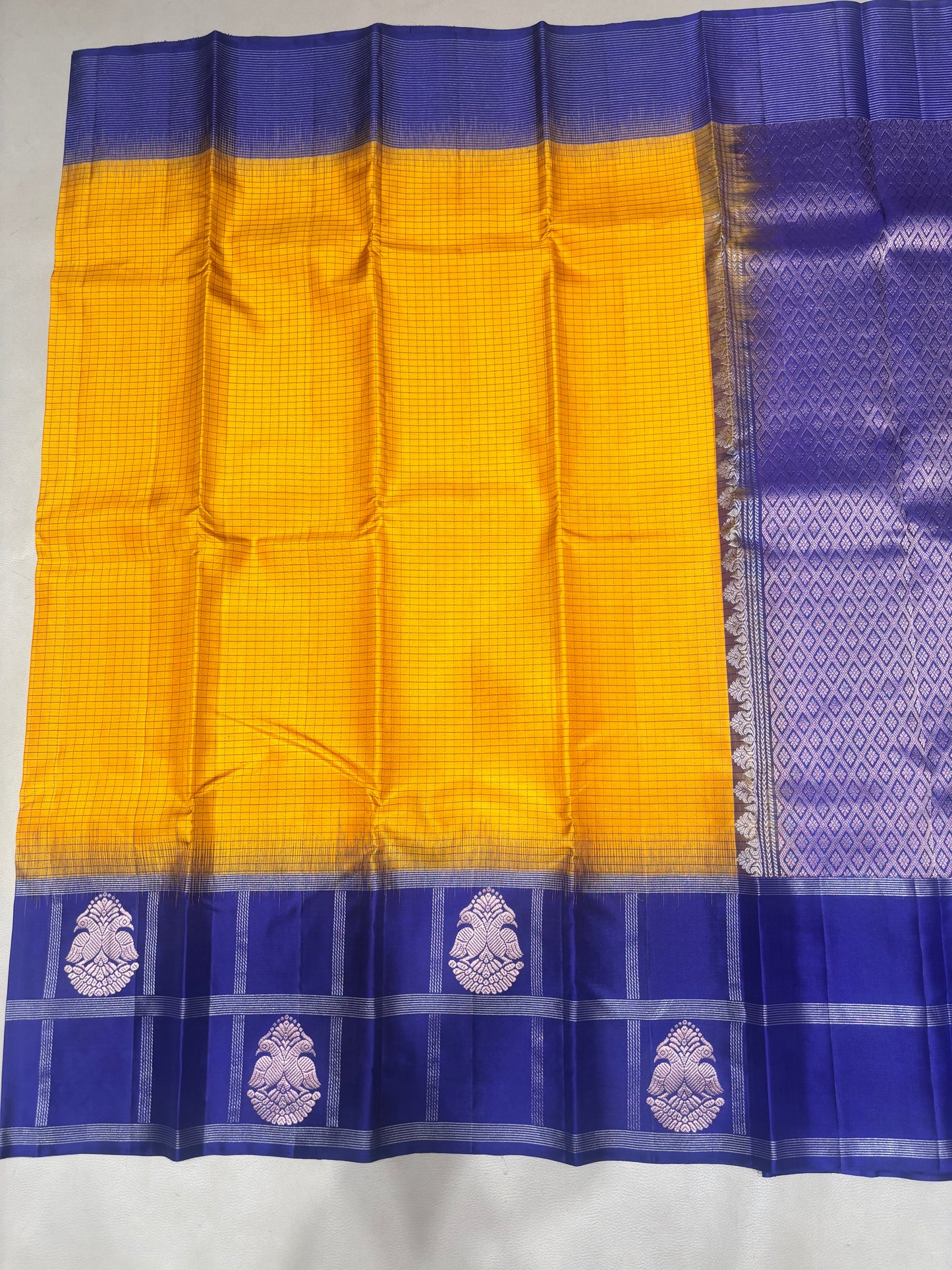 Kaatral yellow handloom softsilk saree - Pure silk saree-AK1118