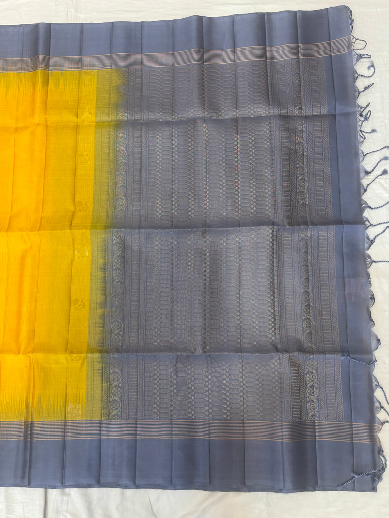 Charvima handloom softsilk saree - Pure silk saree