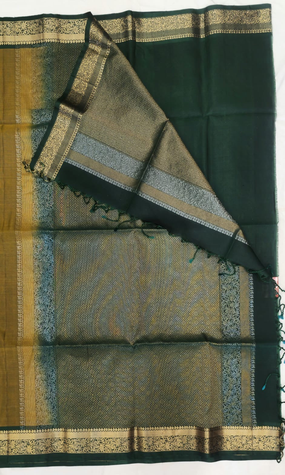 Vihra handloom softsilk saree - Pure silk saree