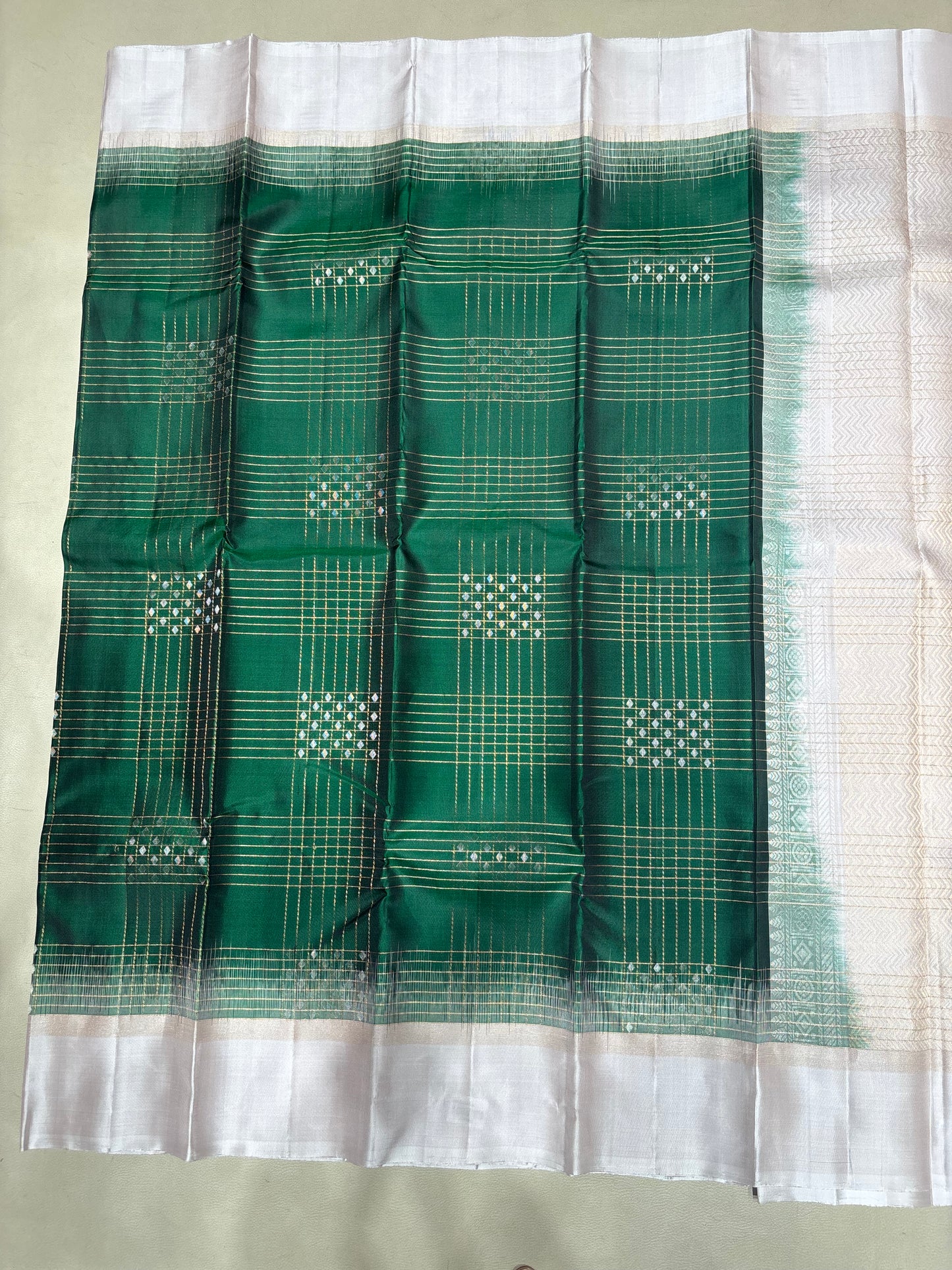 Elakkiyam handloom softsilk saree - Pure silk saree-AK1118