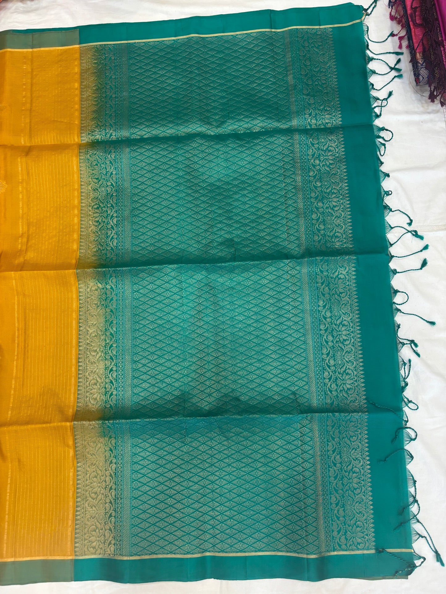 Vezha mustard gold softsilk saree-set8