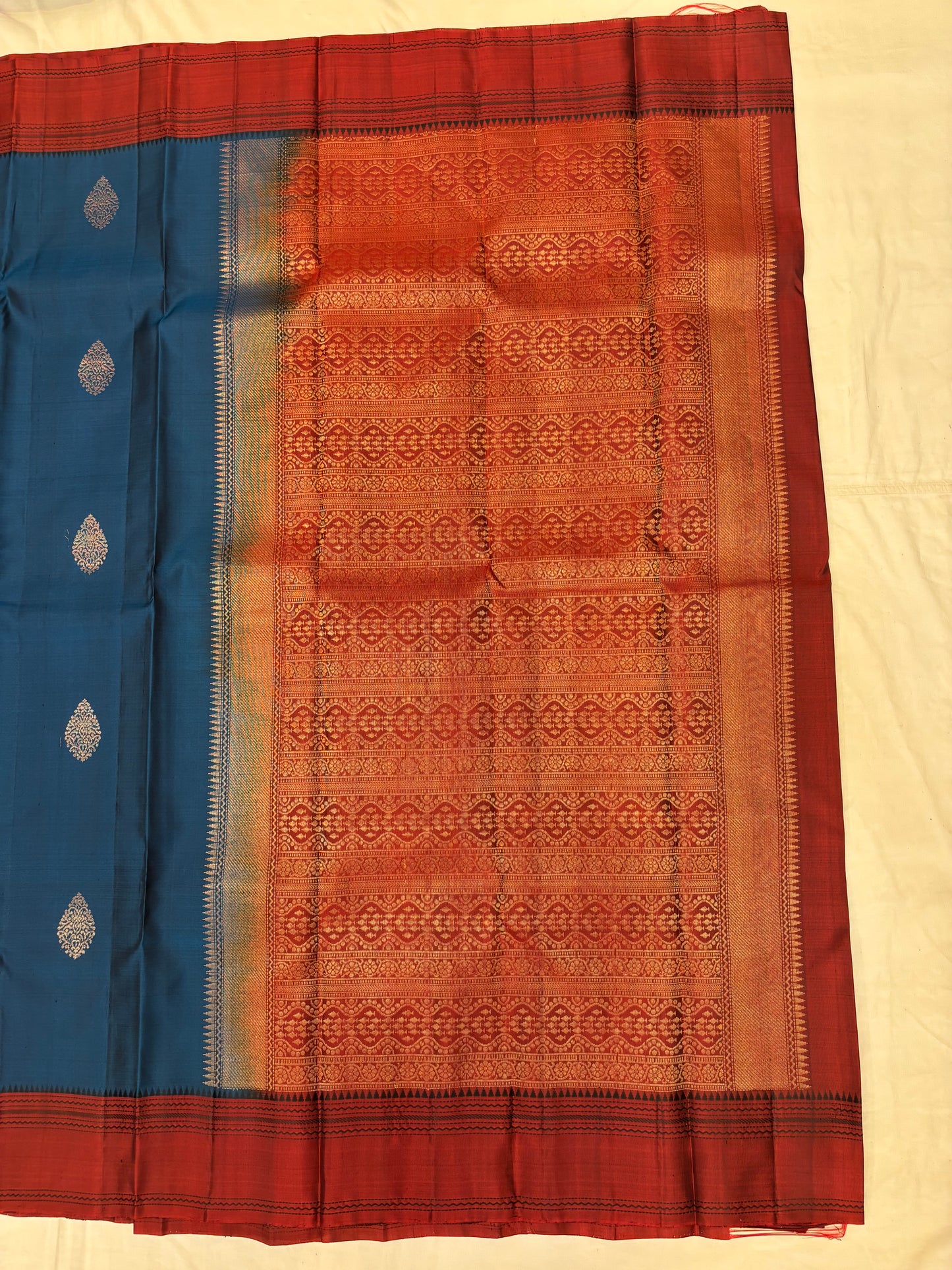 Nini handloom softsilk saree - Pure silk saree-set11