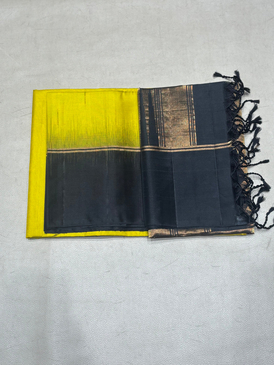 Vamika radium green & black handloom softsilk saree - Pure silk saree- contrast color