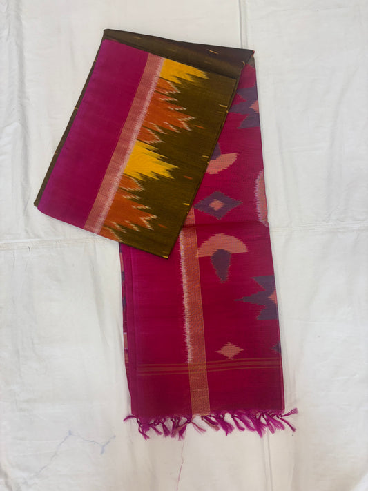 Harini handloom Pochampally silk cotton saree
