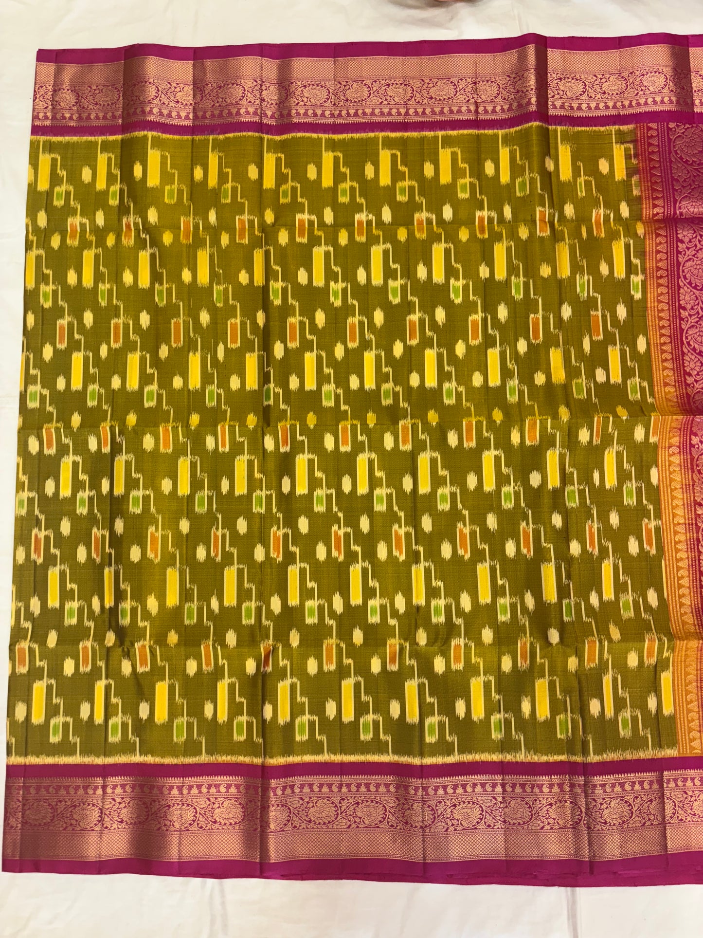 Vasudha Pochampally Ikkat softsilk saree - Pure silk saree-set8