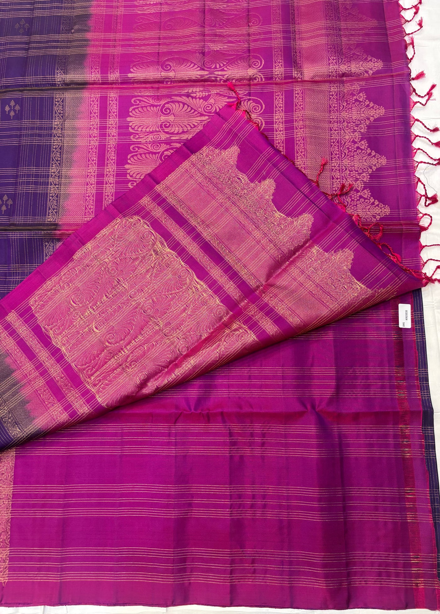 Vrutti handloom softsilk saree - Pure silk saree
