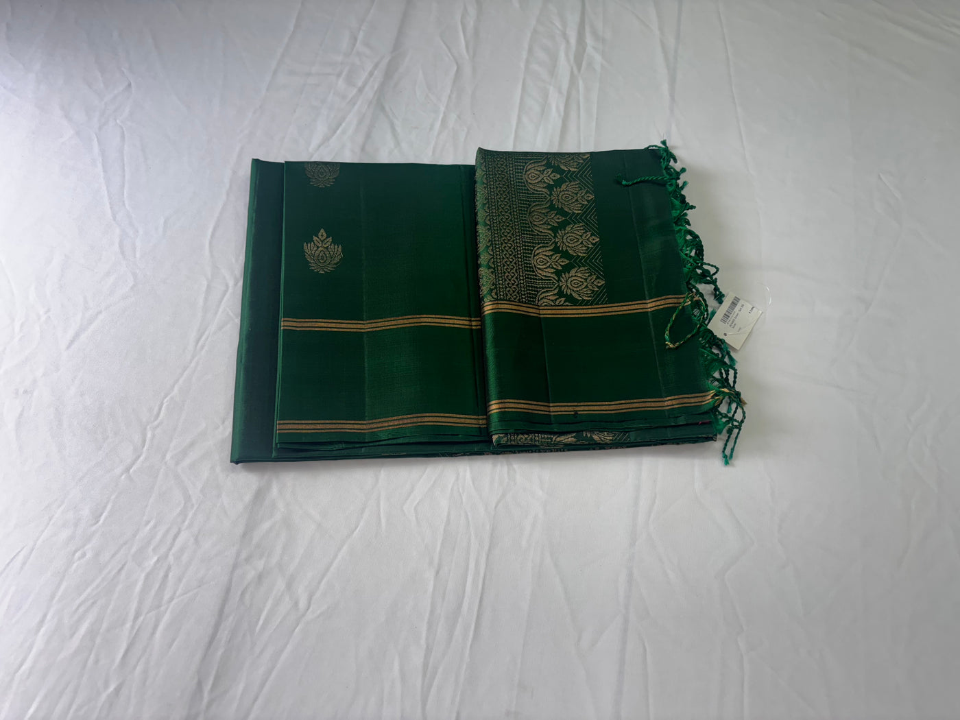 Tarushi handloom softsilk saree - Pure silk saree