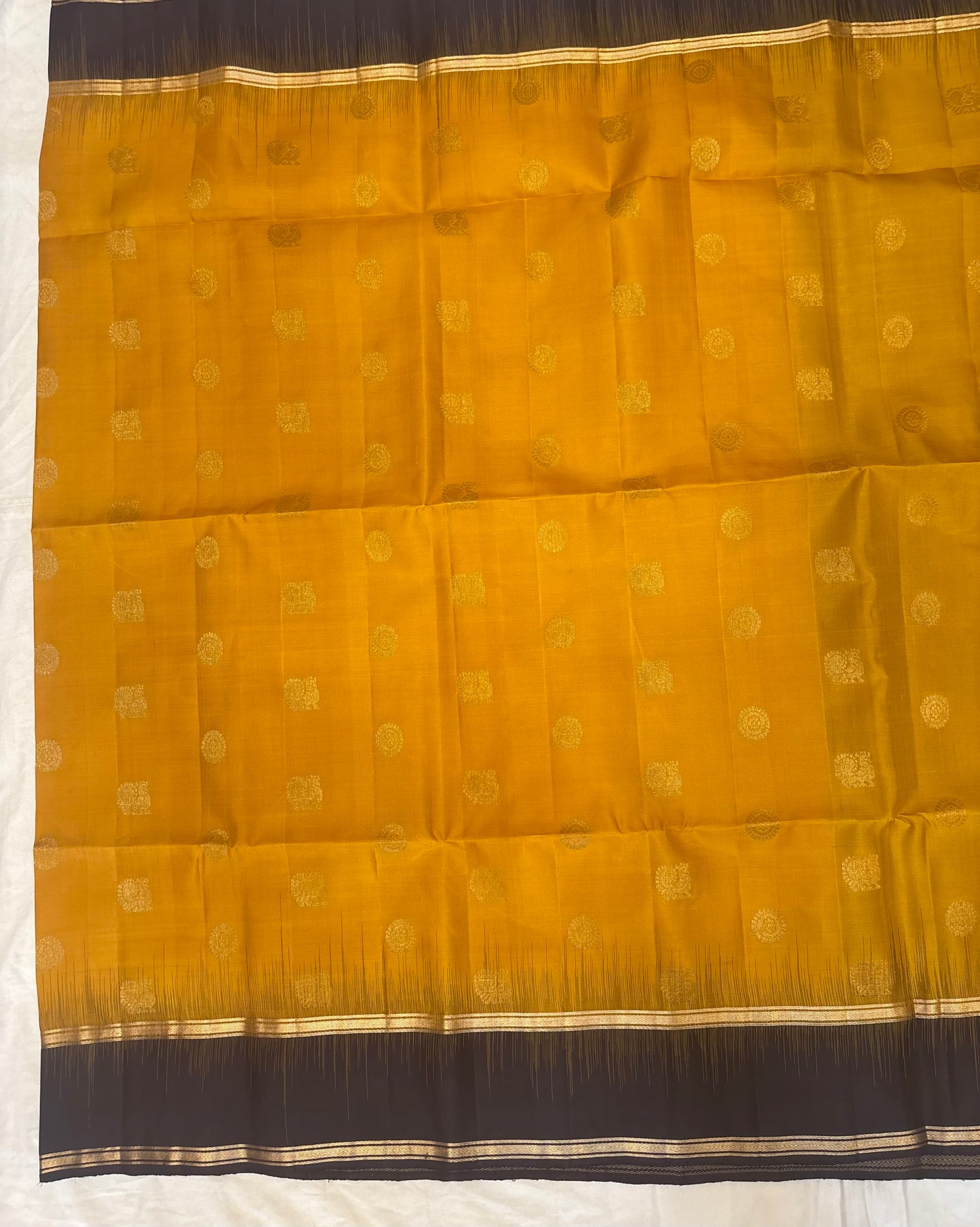 Malarvai handloom softsilk saree - Pure silk saree
