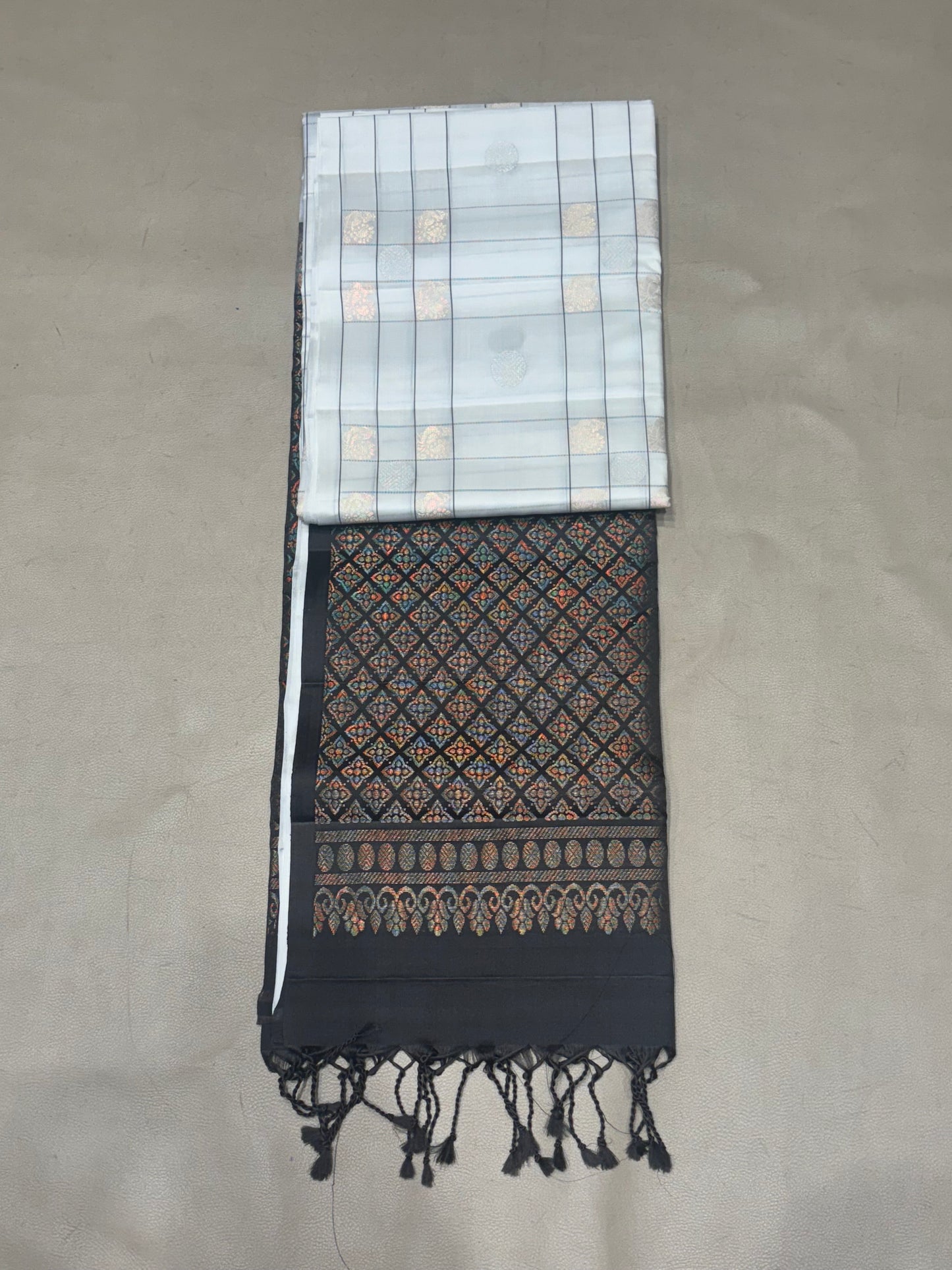 Shalini white & dark brown handloom softsilk saree - Pure silk saree-set14