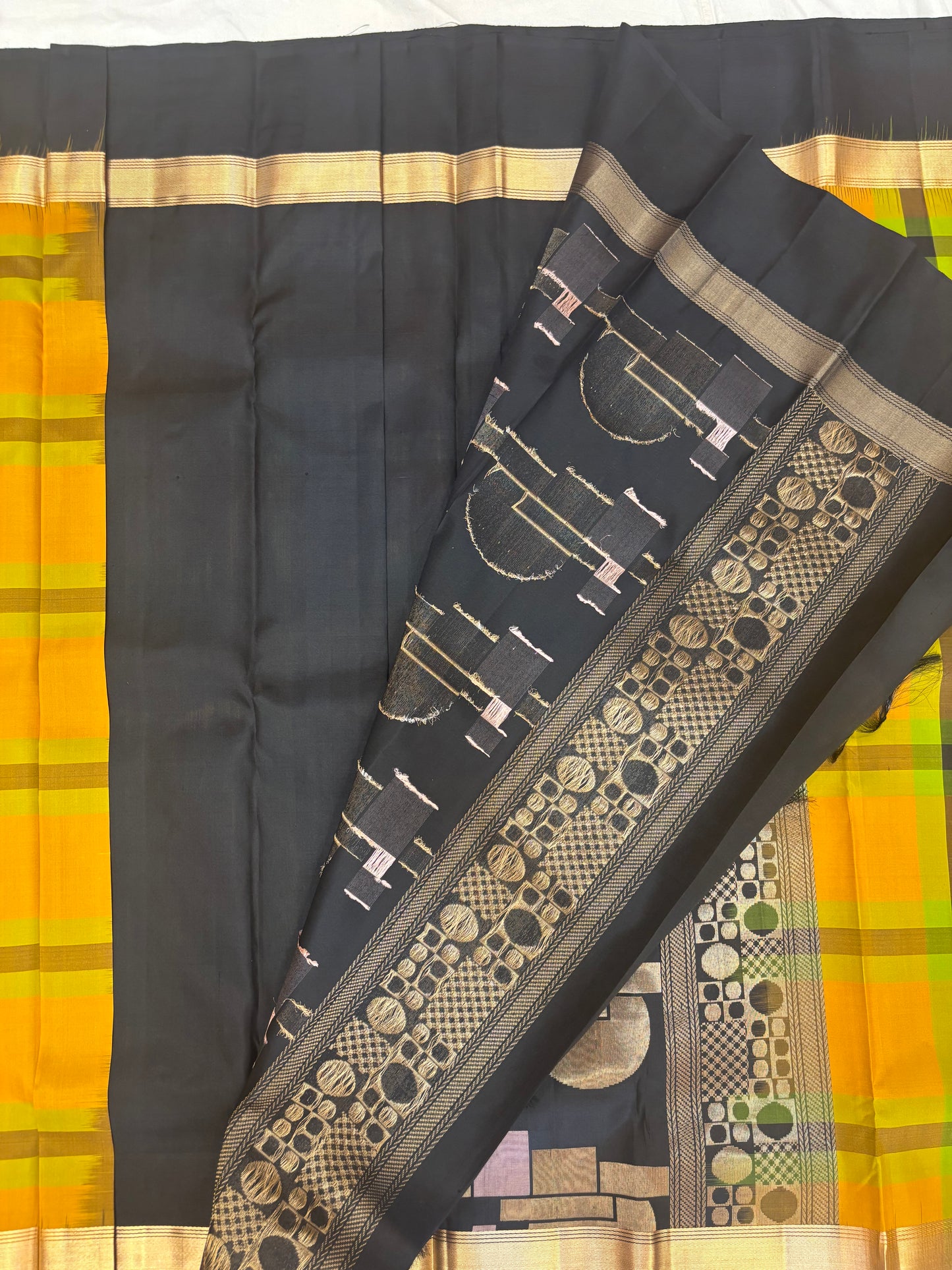Anbika handloom softsilk saree - Pure silk saree-AK1114