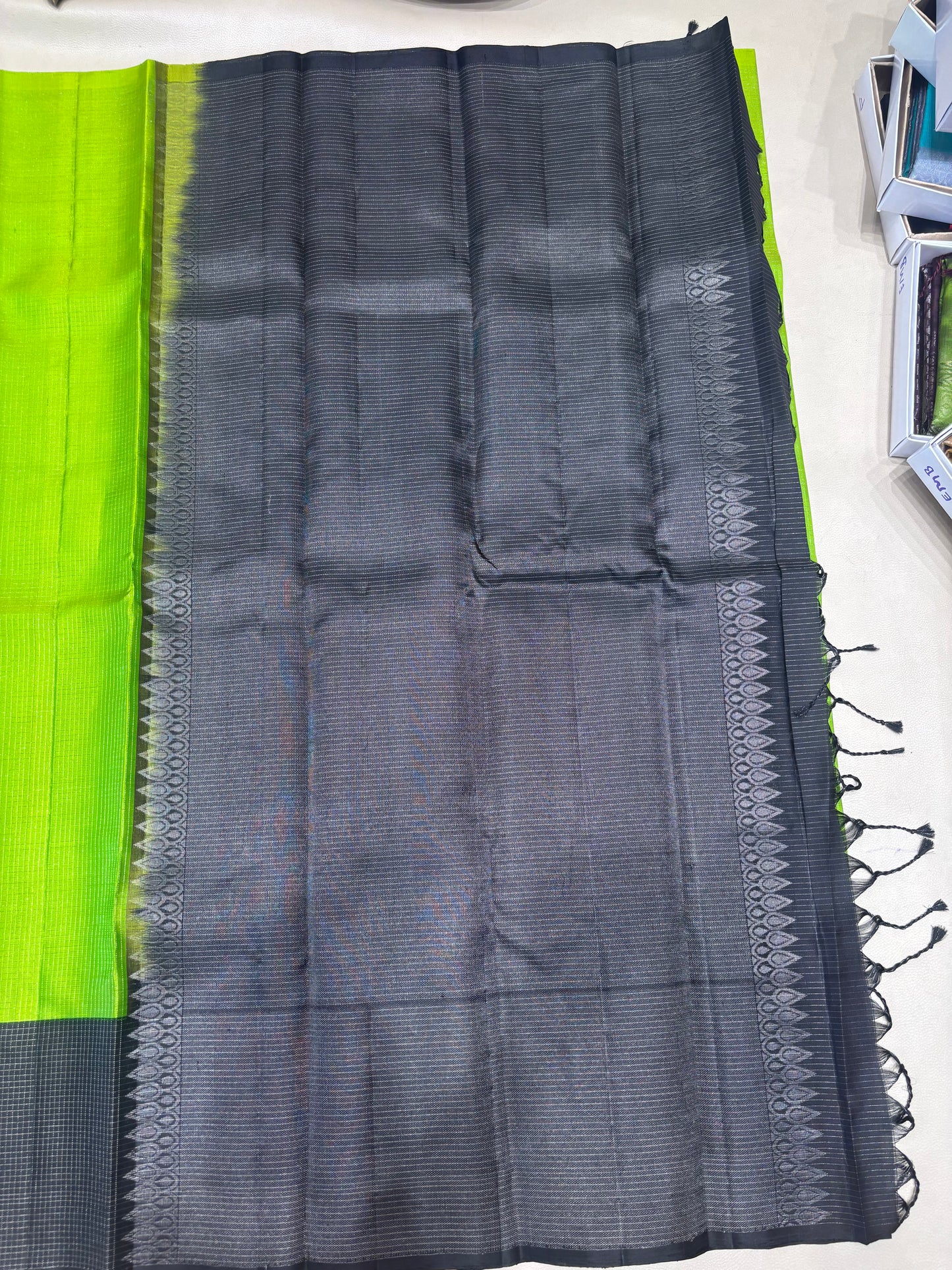 Nethra handloom softsilk saree - Pure silk saree - korvai border- AK1104