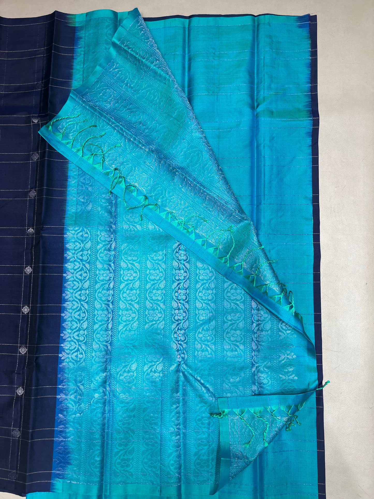 Aimbavi handloom softsilk saree - Pure silk saree-AK1118