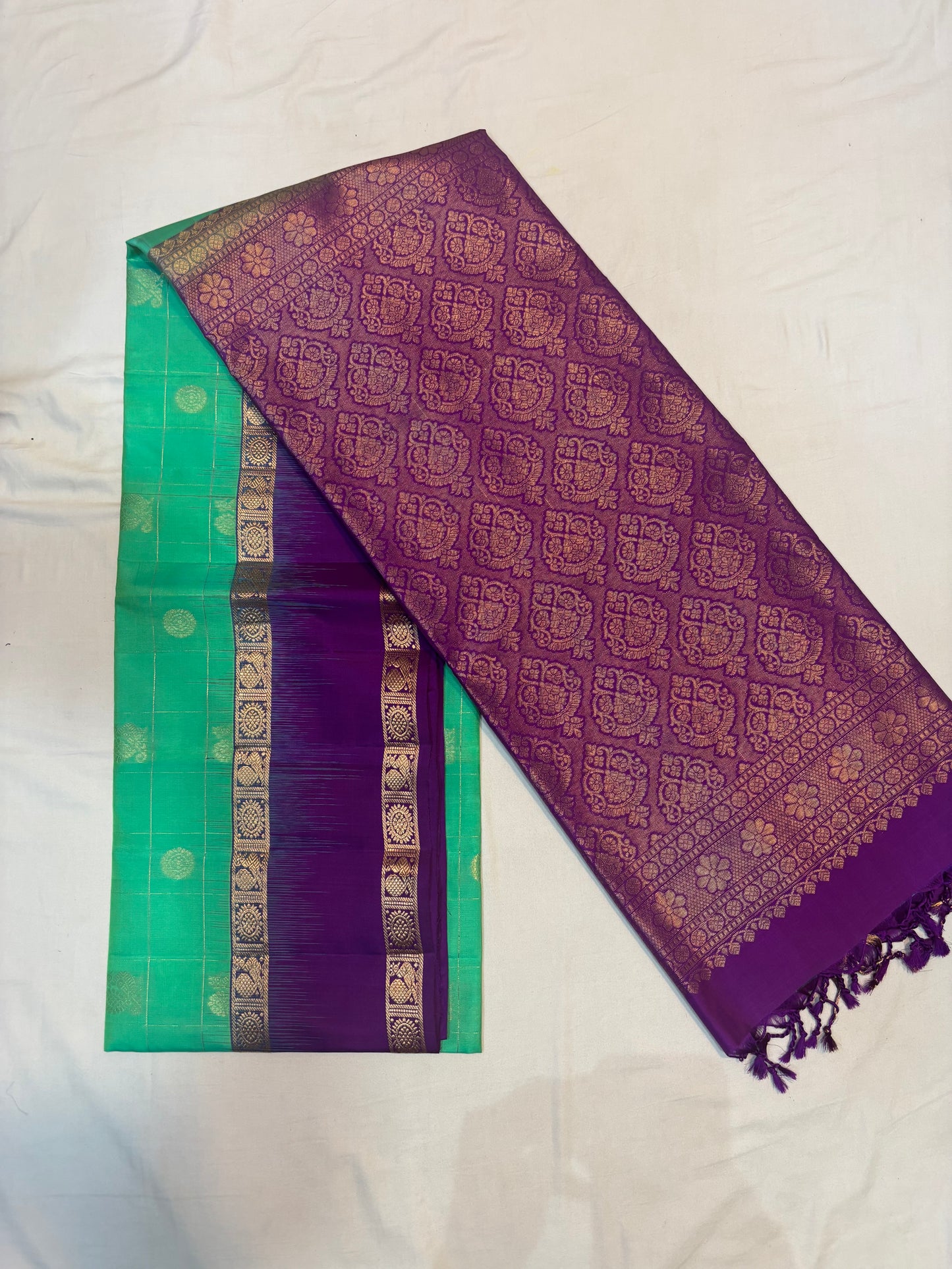 Sangavi green & purple handloom softsilk saree - Pure silk saree
