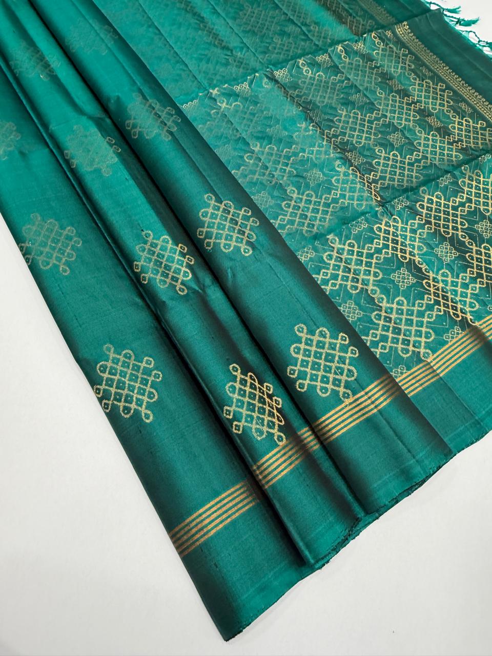 Kolam softsilk saree - peacock green color body, pallu , blouse pure silk saree