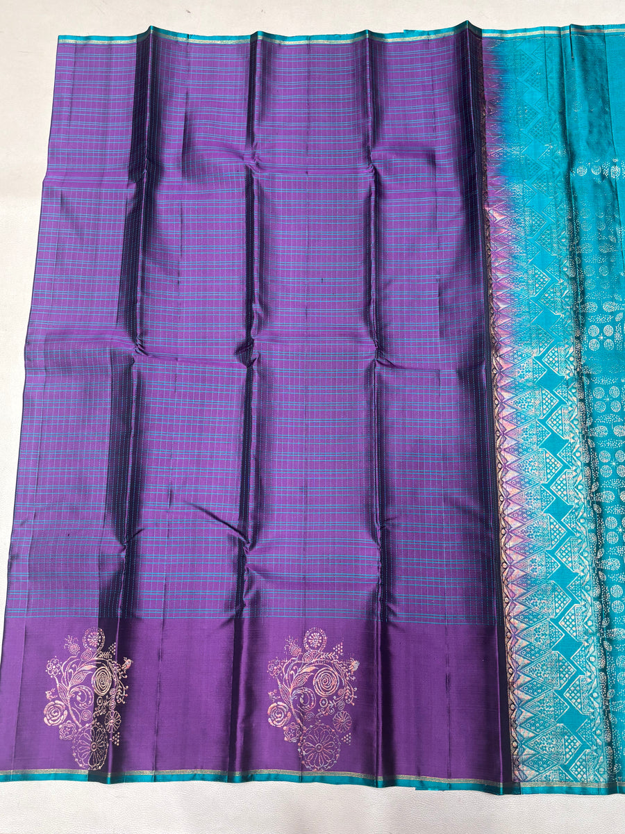 Charvi thread checks handloom softsilk saree - Pure silk saree