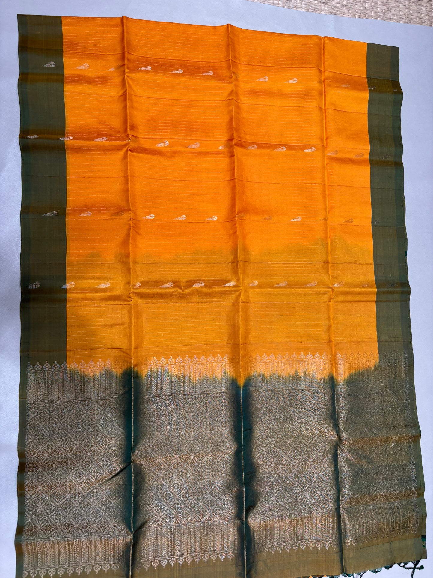 Paari yellow & green handloom softsilk saree - Pure silk saree