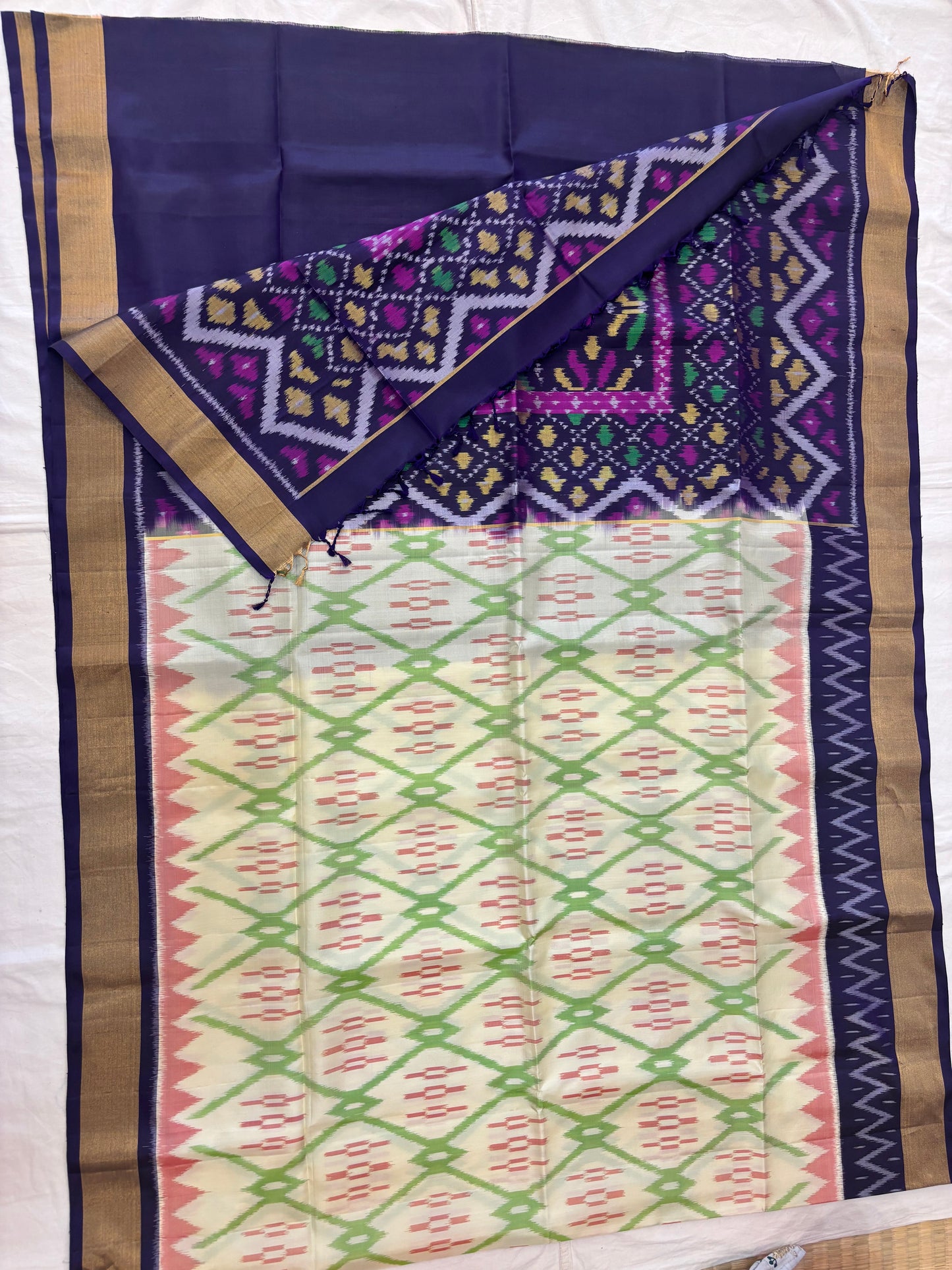 Sowdhanya Pochampally softsilk saree - Pure silk saree