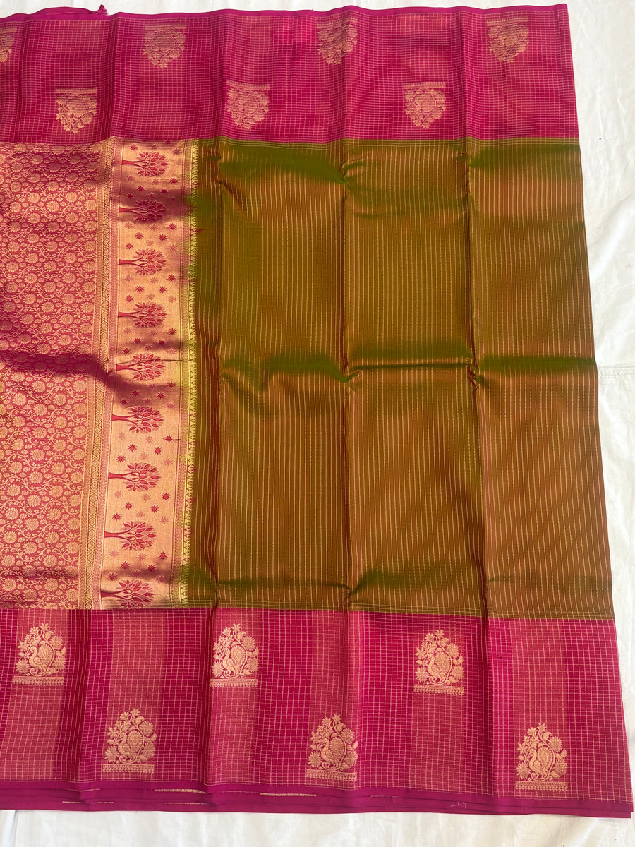 Dhriti handloom softsilk saree- Pure silk saree