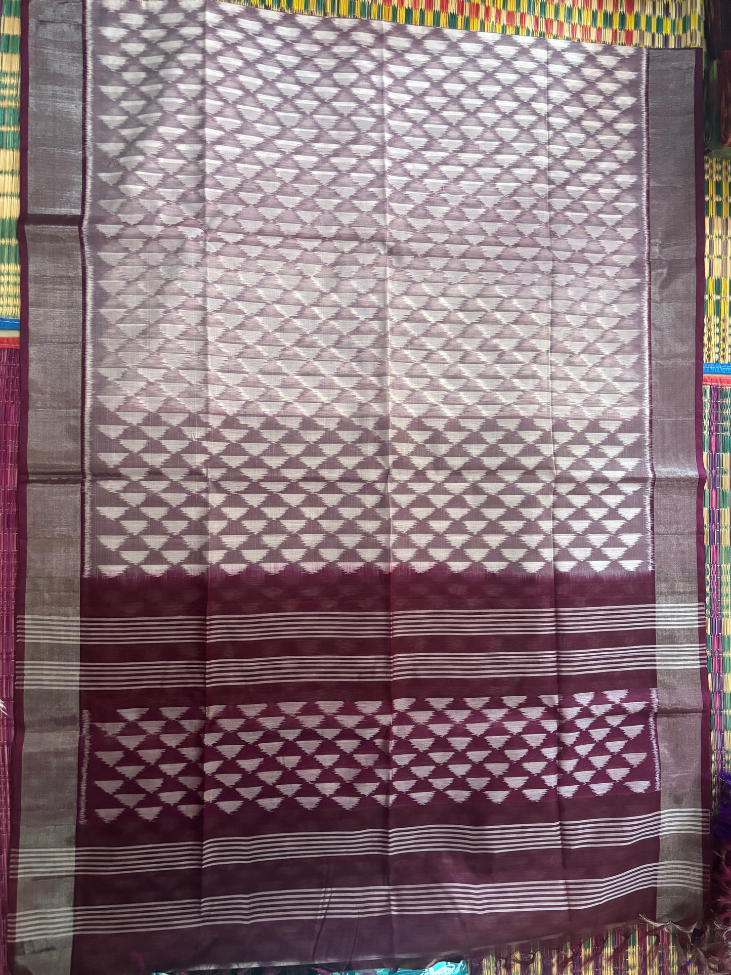 Vanmadhi handloom Kota cotton saree - white Zari
