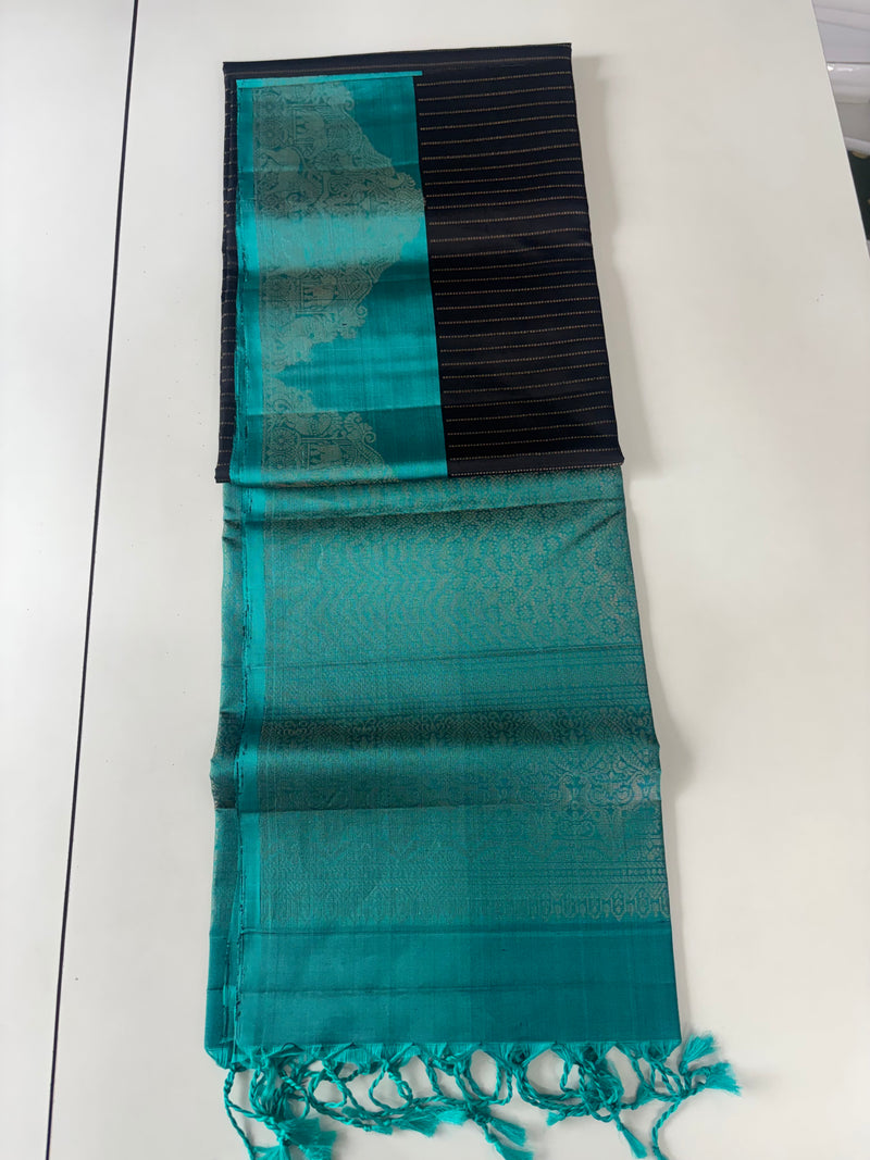 Karumugil black handloom softsilk saree - Pure silk saree