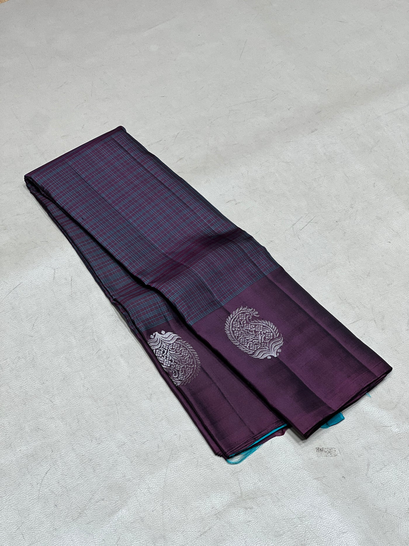 Charvika handloom softsilk saree - Pure silk saree- AV104