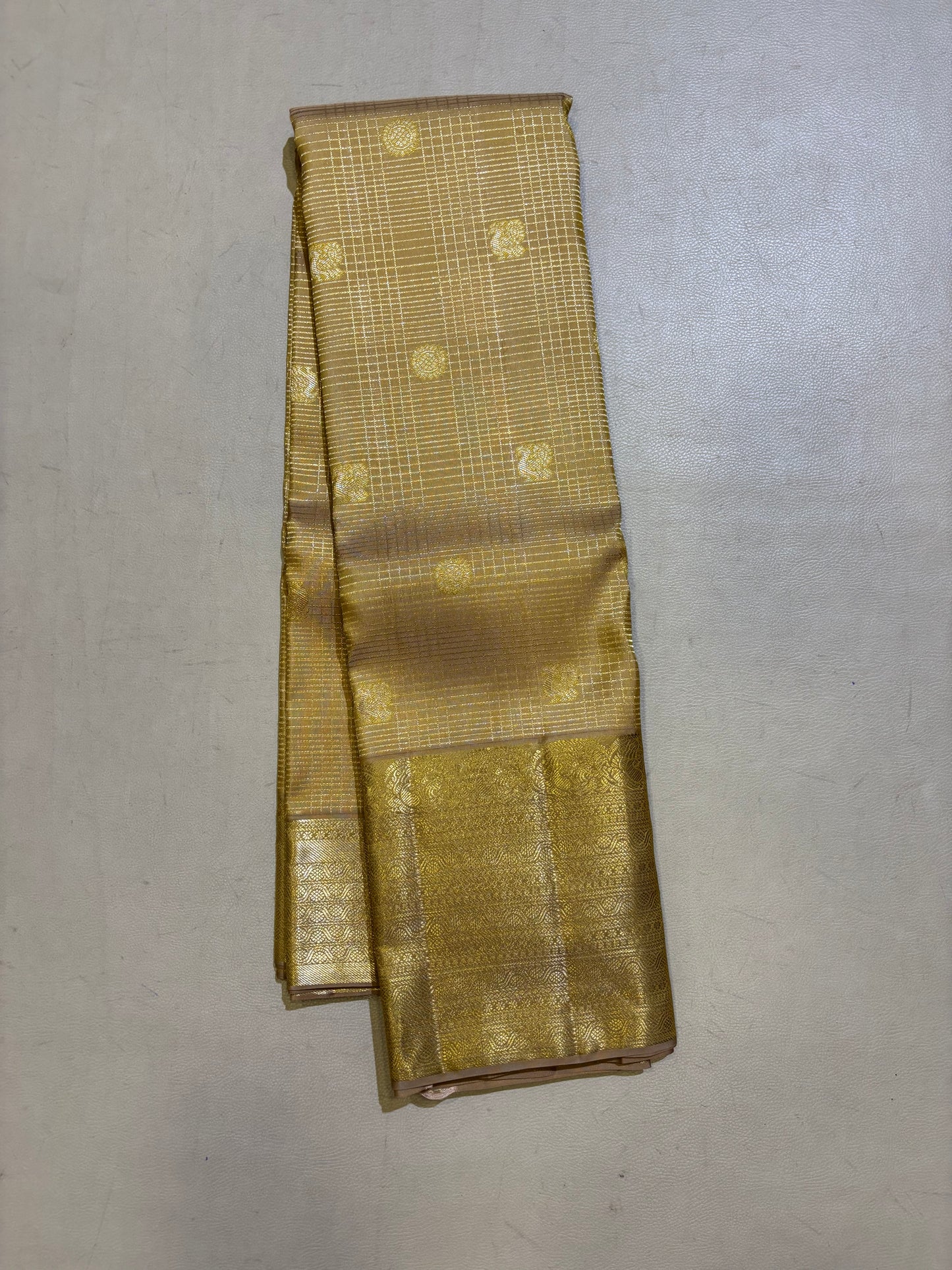 Thangapon Bridal silk saree - Pure silk saree