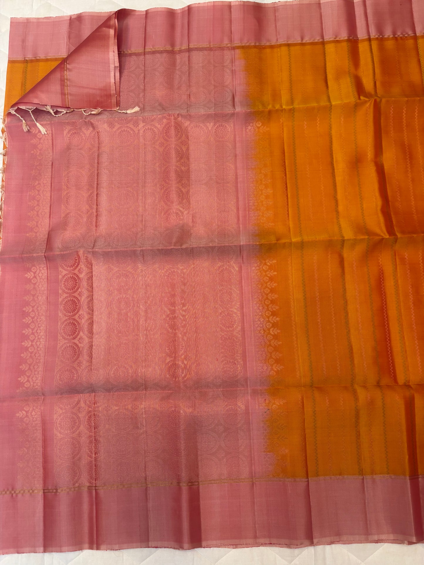 Poonkodi handloom softsilk saree - Pure silk saree-AK1111