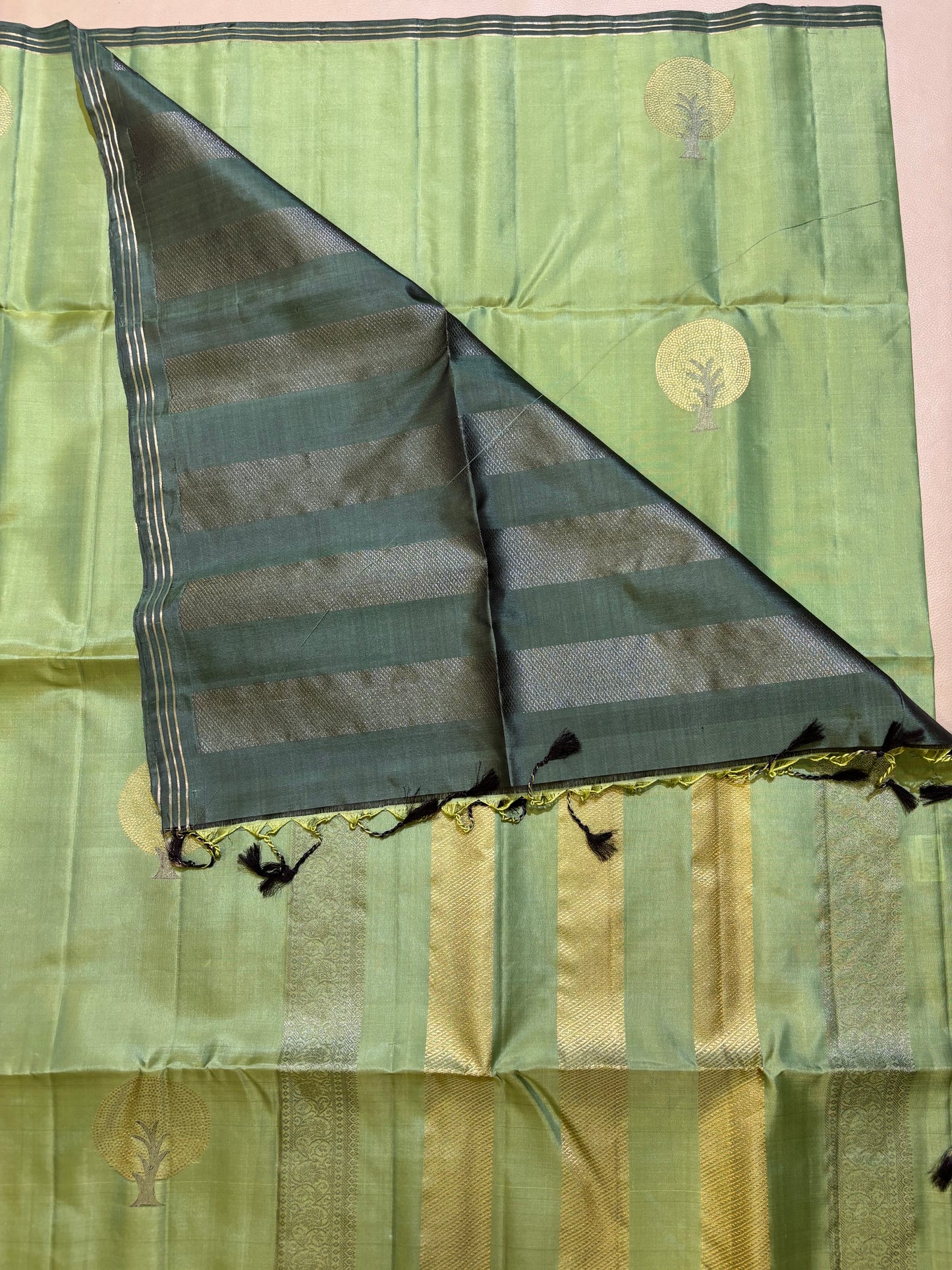 Samaria green handloom softsilk saree - Pure silk saree