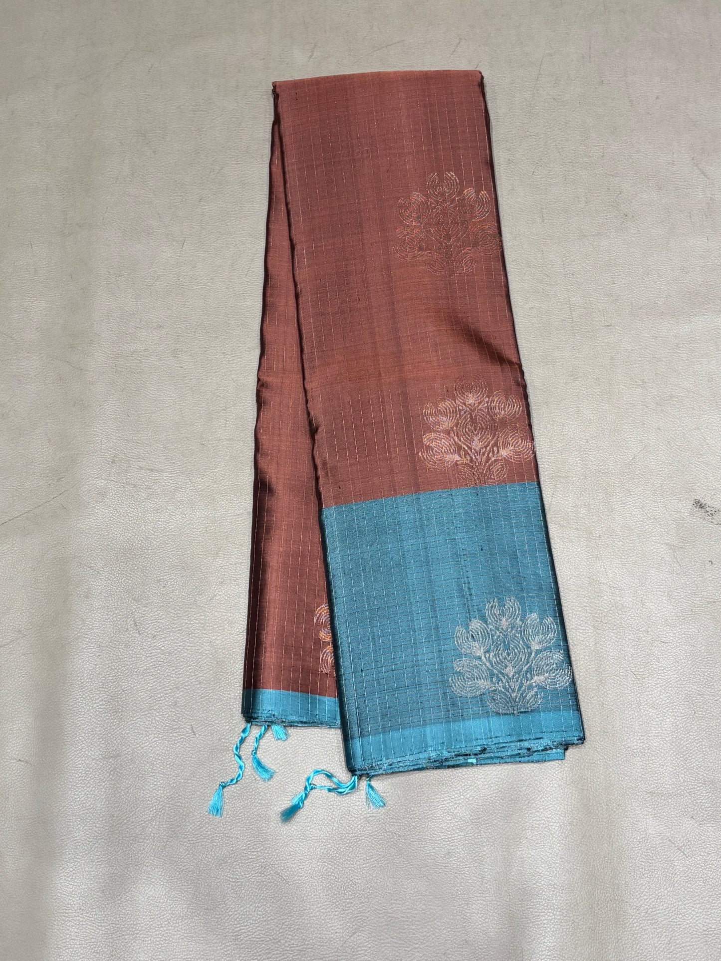 Selvi handloom softsilk saree - Pure silk saree-AK1117