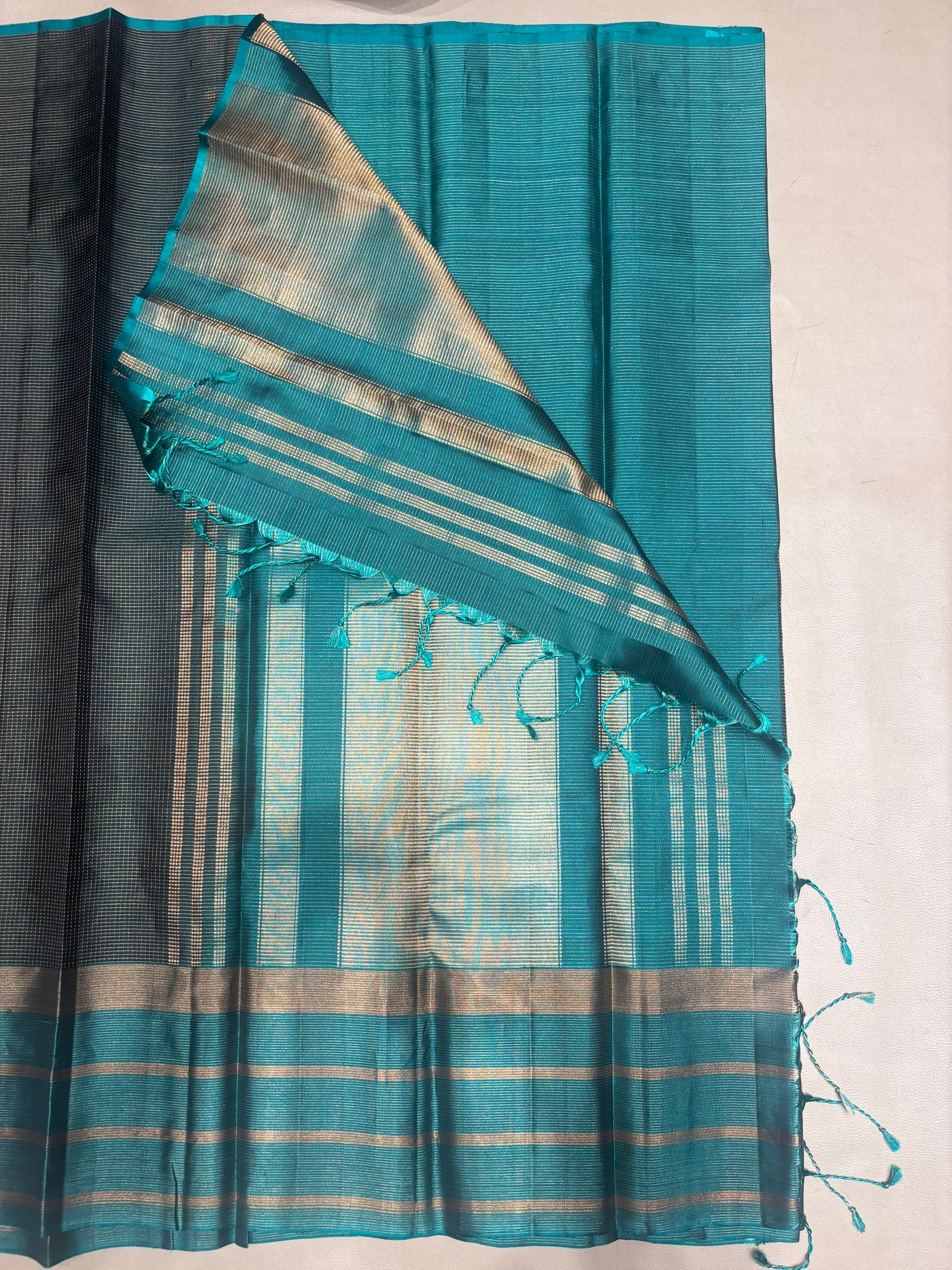 Ranjani micro checked bottle green handloom softsilk saree - Pure silk saree