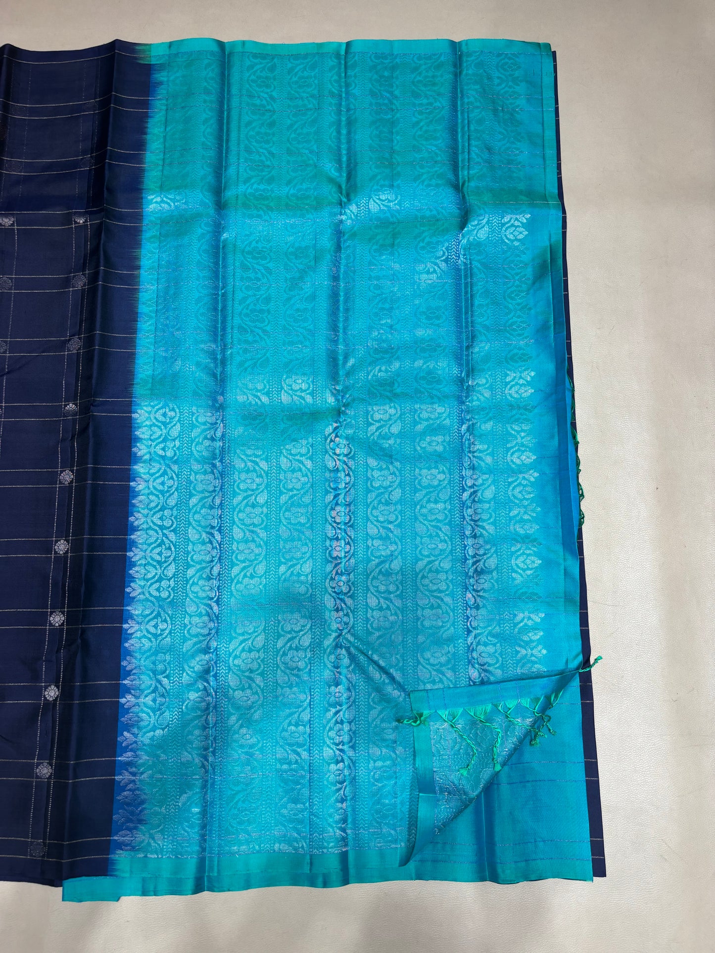 Aimbavi handloom softsilk saree - Pure silk saree-AK1118