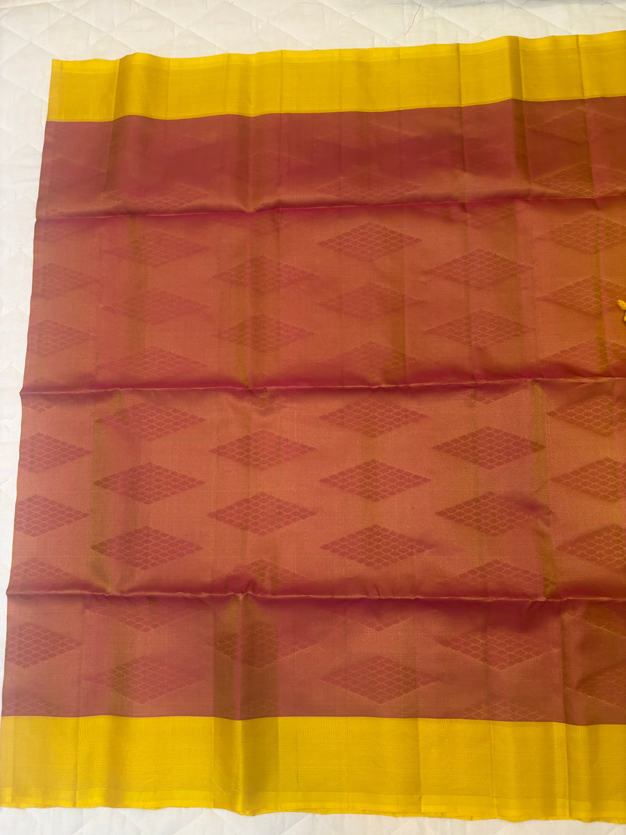 Kanishka onion pink handloom softsilk saree - all self design - Pure silk saree