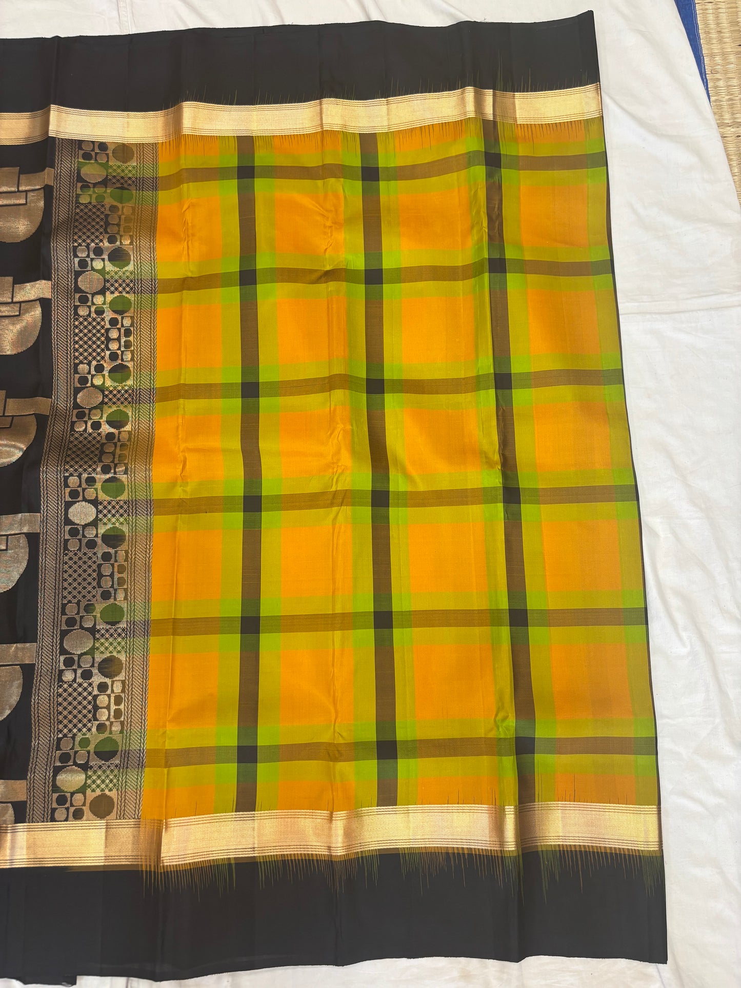Anbika handloom softsilk saree - Pure silk saree-AK1114