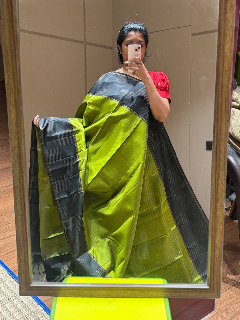 Karthiga handloom softsilk saree - Pure silk saree