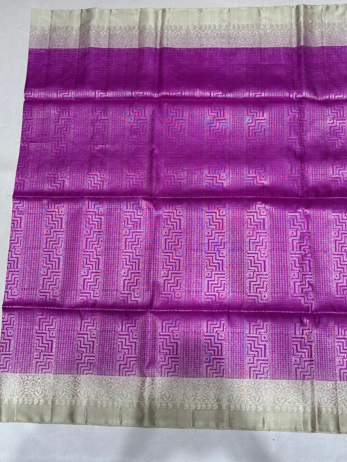Tavishi handloom softsilk saree - Pure silk sare