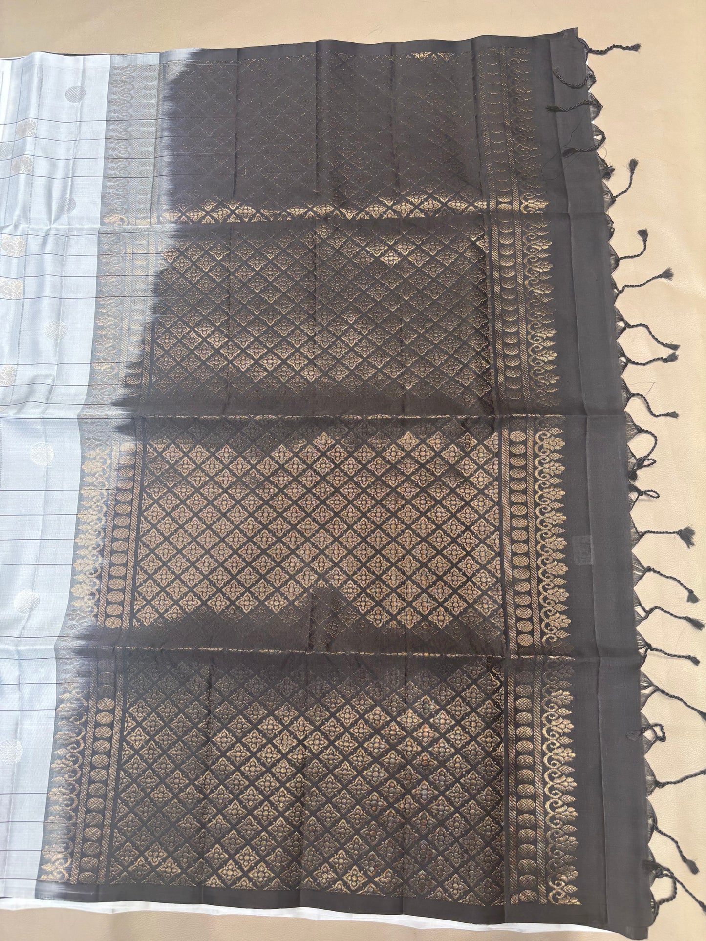 Shalini white & dark brown handloom softsilk saree - Pure silk saree-set14