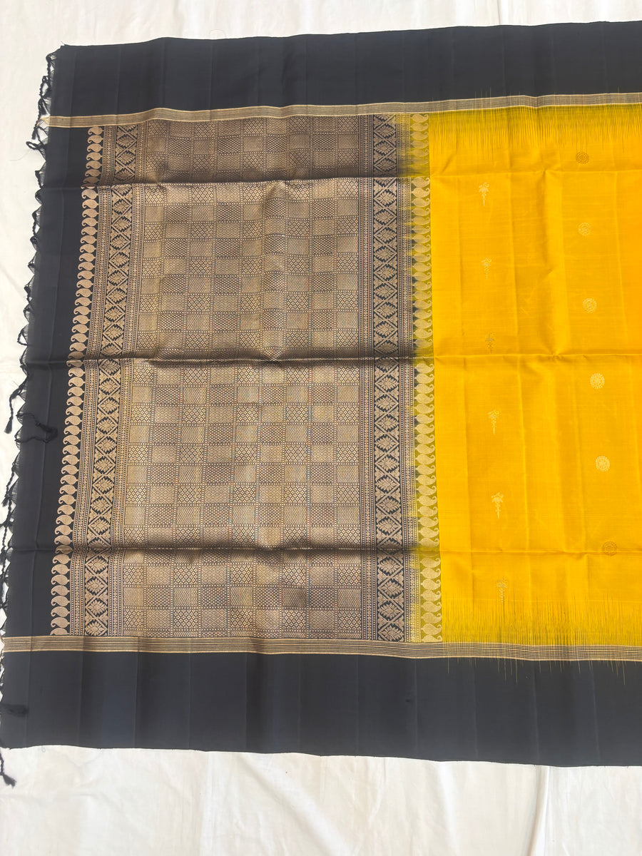 Vasavi handloom softsilk saree - Pure silk saree