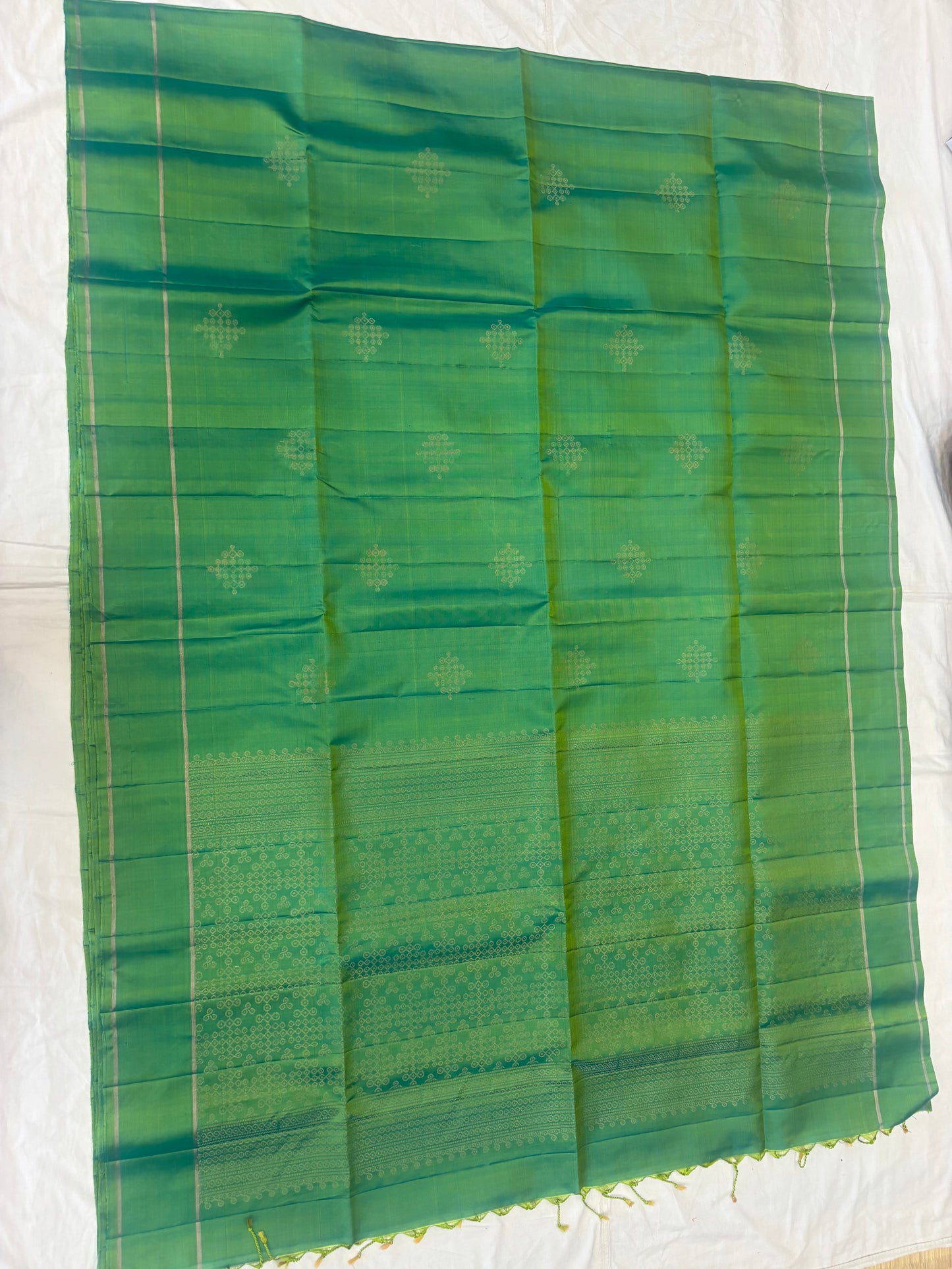 Neithal handloom softsilk saree - Pure silk saree
